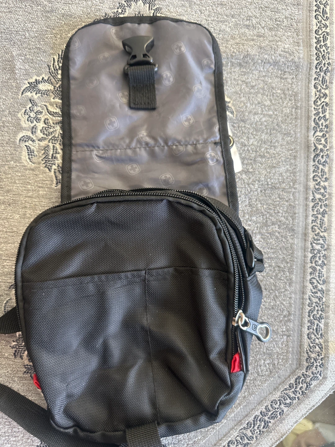 Swiss Gear Mini Boarding Bag - photo 2