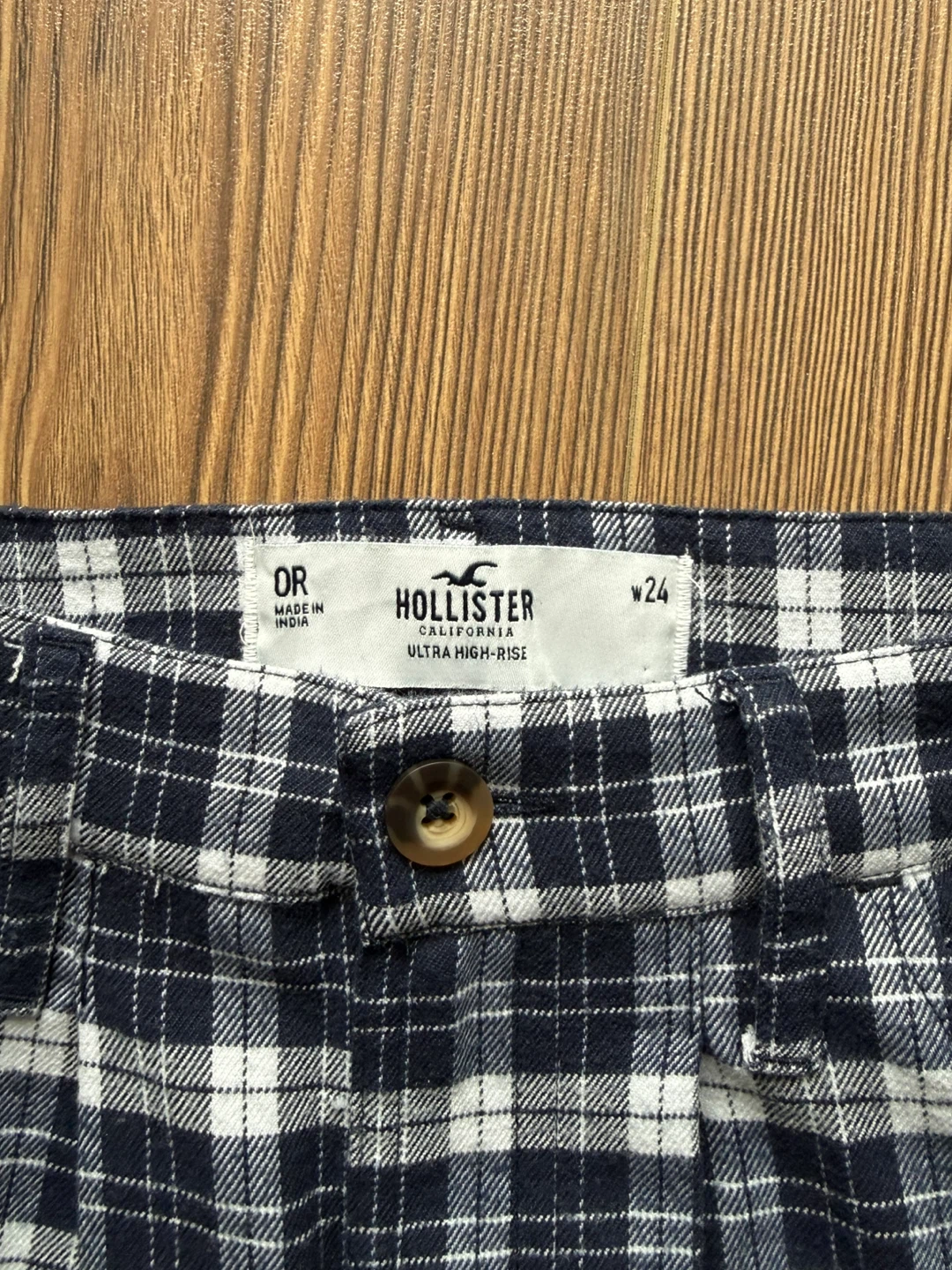 Hollister High-Rise Plaid Pants - Size 24W - photo 2
