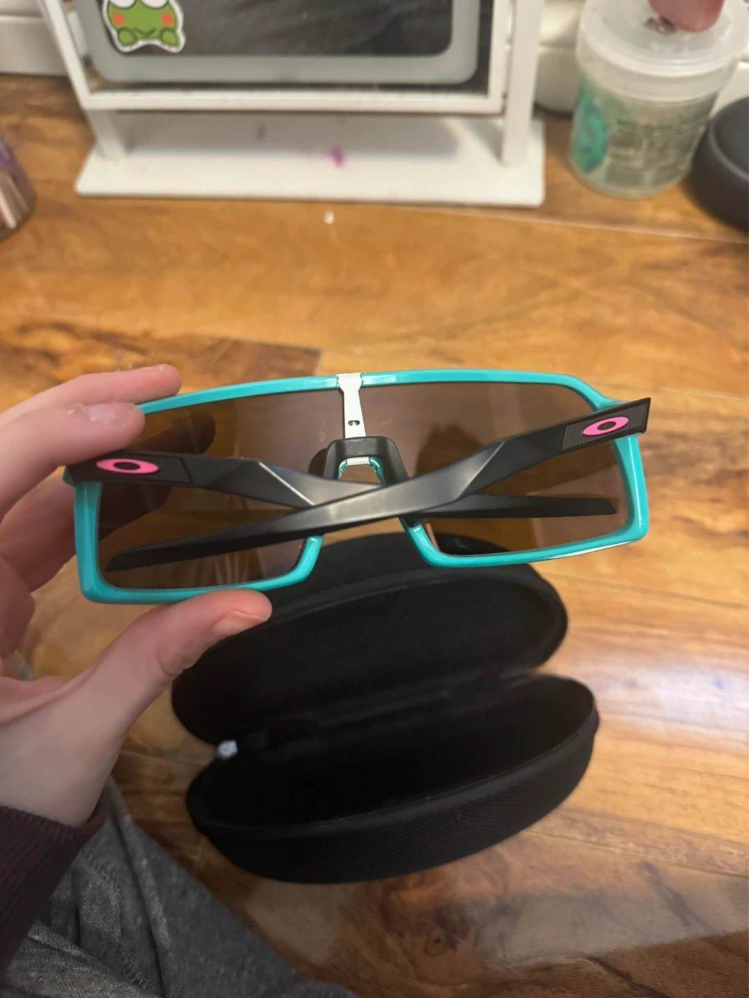 Oakley Sutro Sunglasses with Case - photo 2