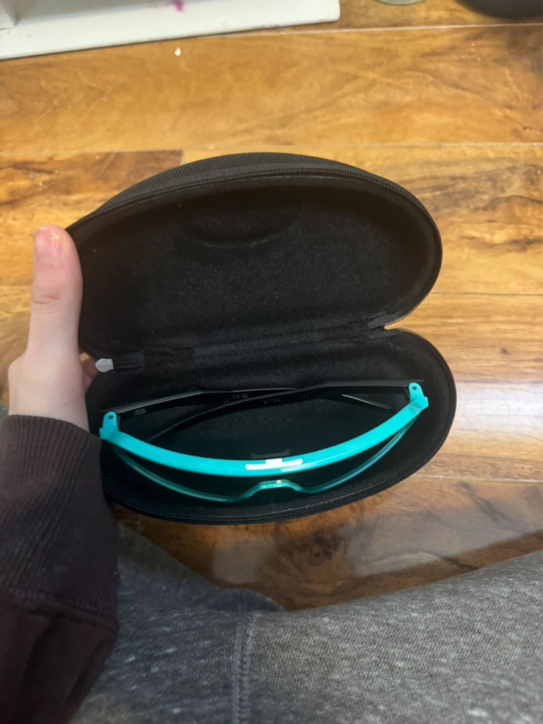Oakley Sutro Sunglasses with Case - photo 3