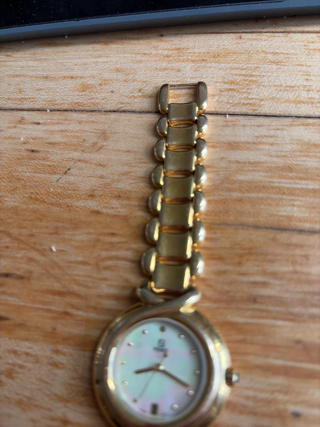 Fendi Women’s Swiss Watch - photo 3