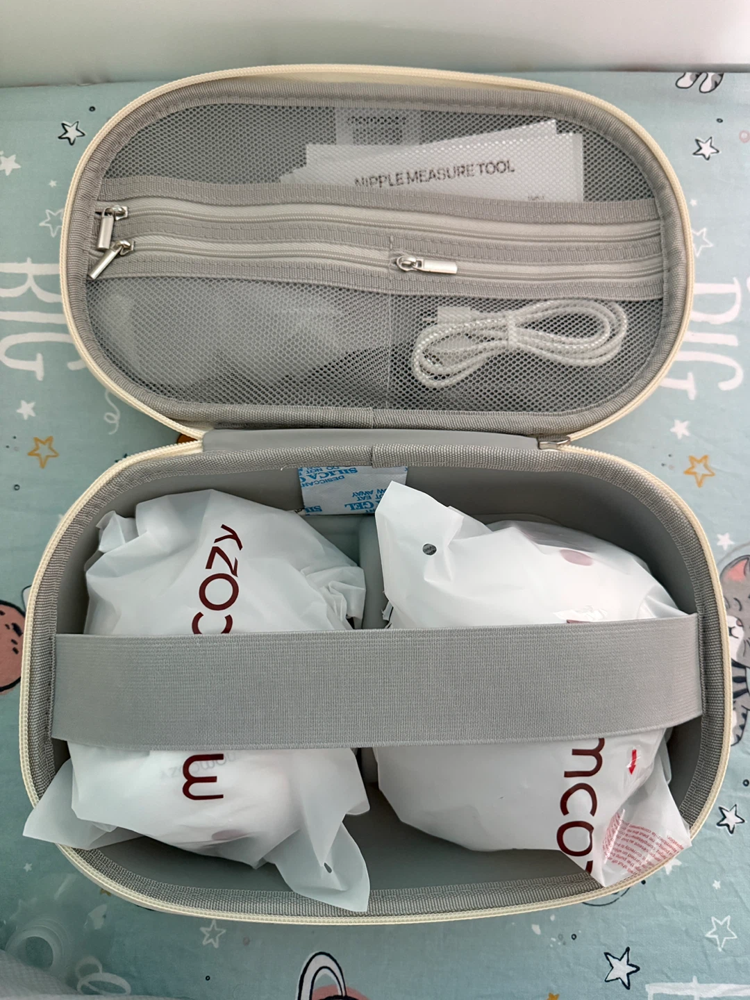 Momcozy M5 Hands-free Wearable Breast Pumps with Case - photo 4