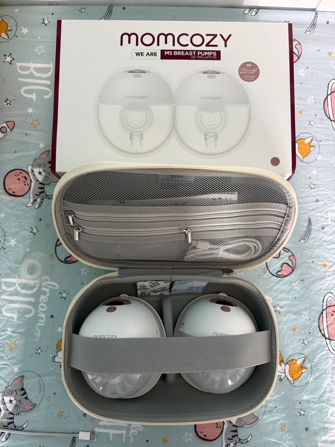 Momcozy M5 Hands-free Wearable Breast Pumps with Case - photo 2