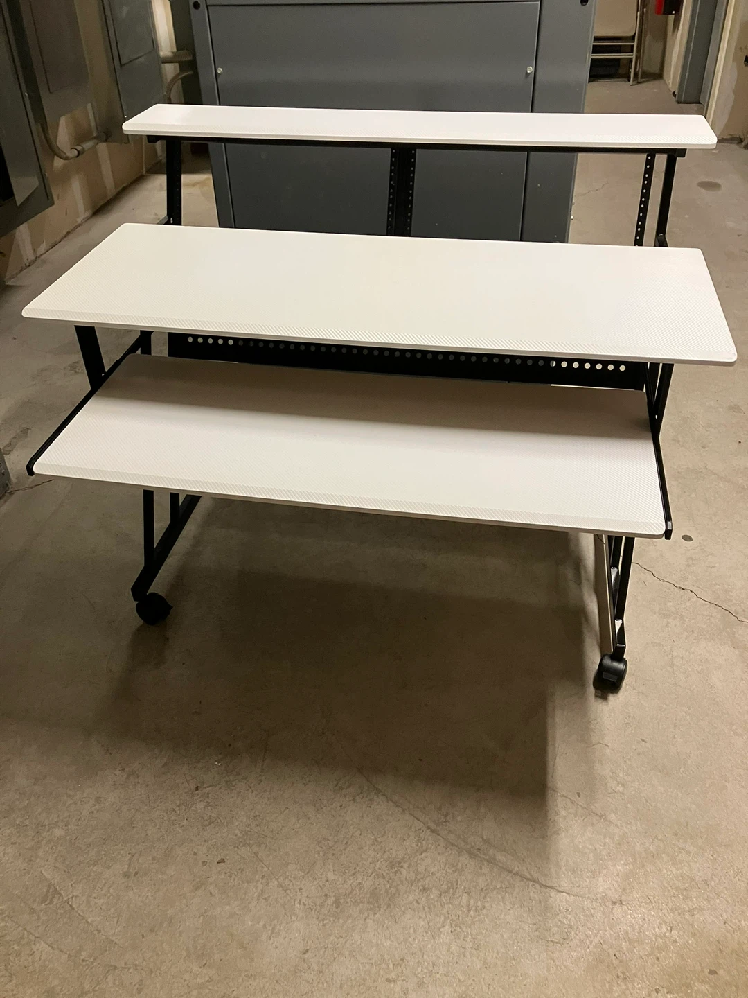 White Acme Suitor Desk, Black Metal Music Recording Studio Desk - photo 3