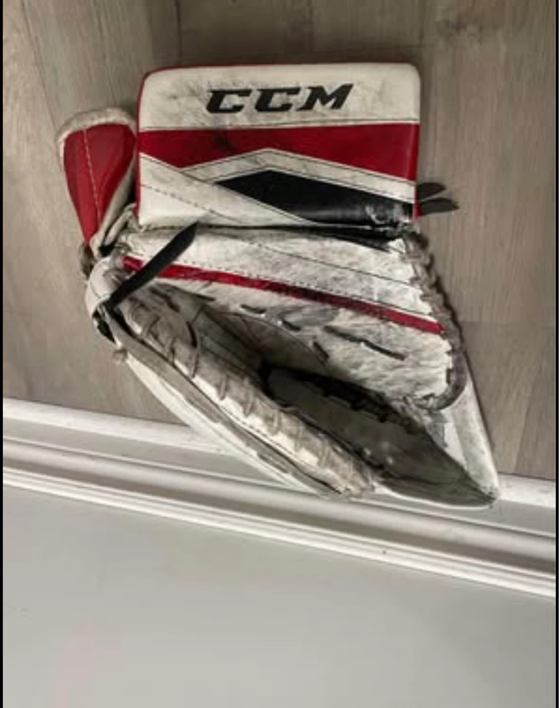 CCM Goalie Glove