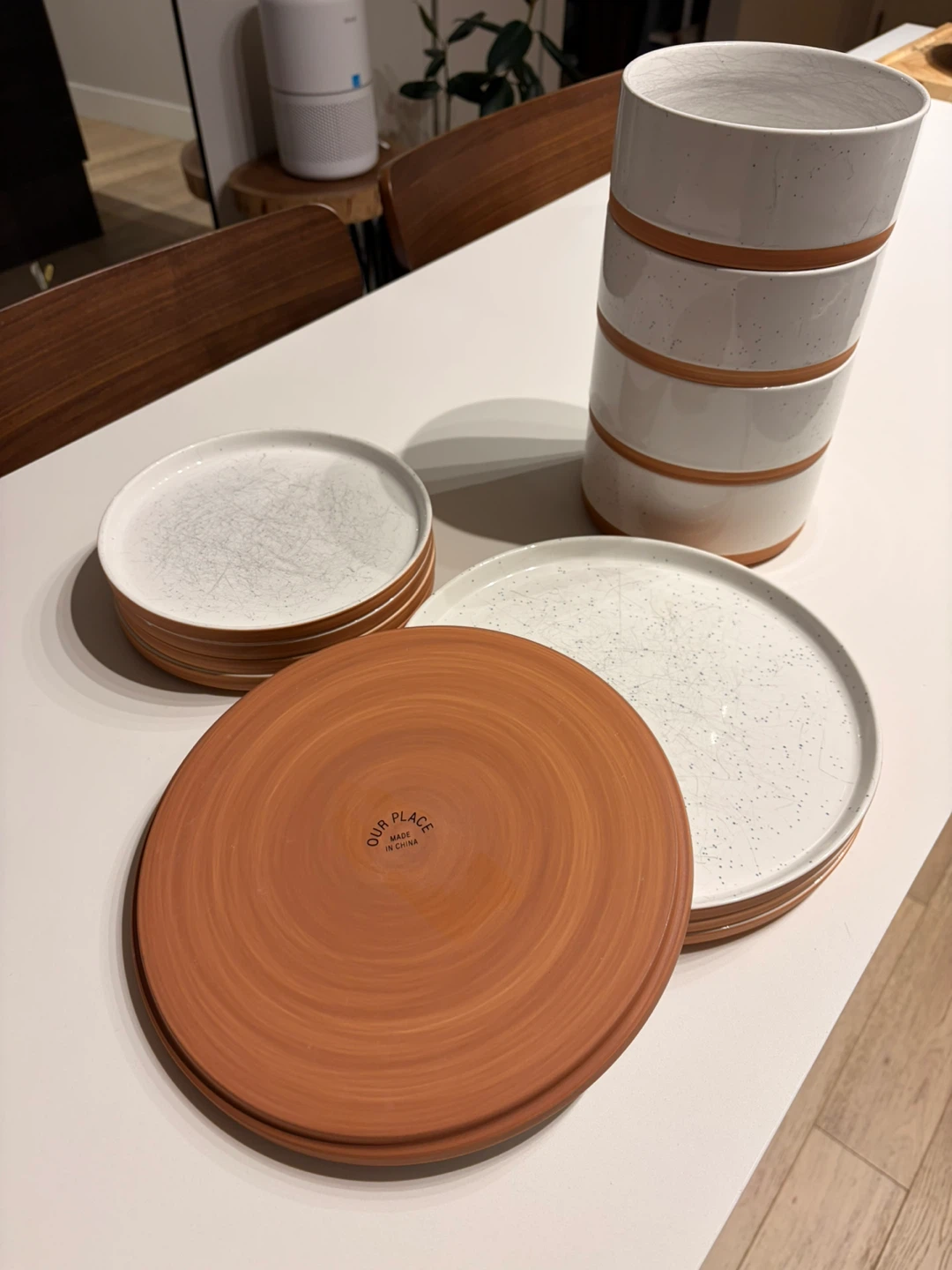 Our Place - Plates / Dinnerware Set (12 pieces)