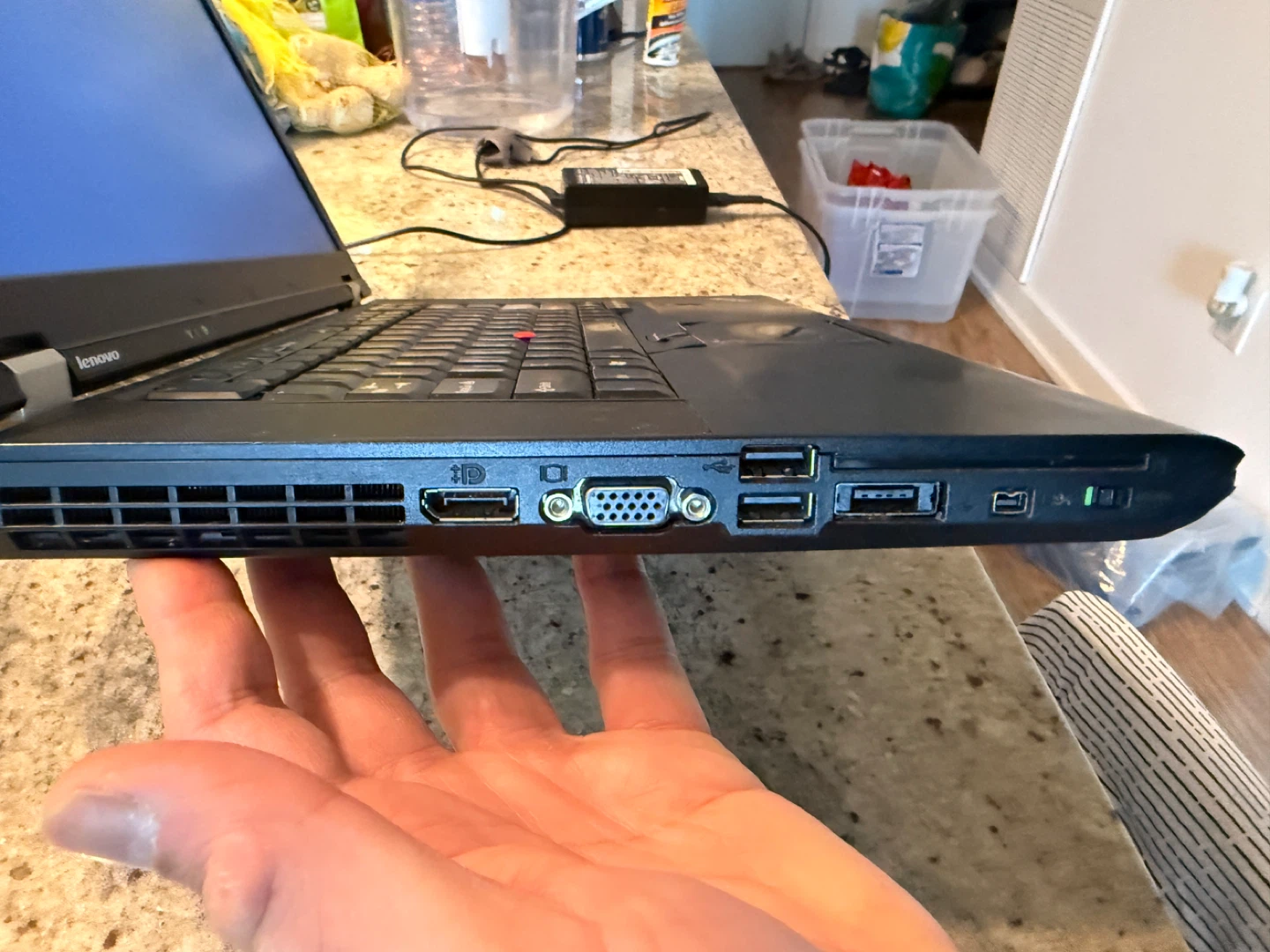 Lenovo ThinkPad T520 Laptop - photo 4