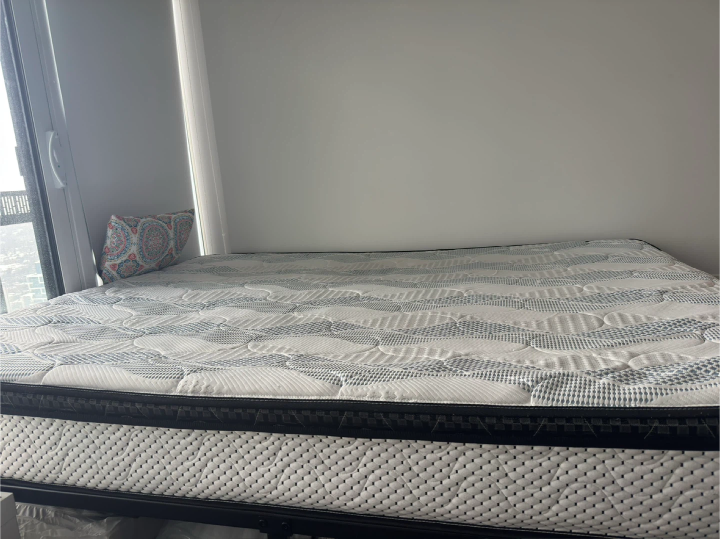 Queen Mattress - photo 4