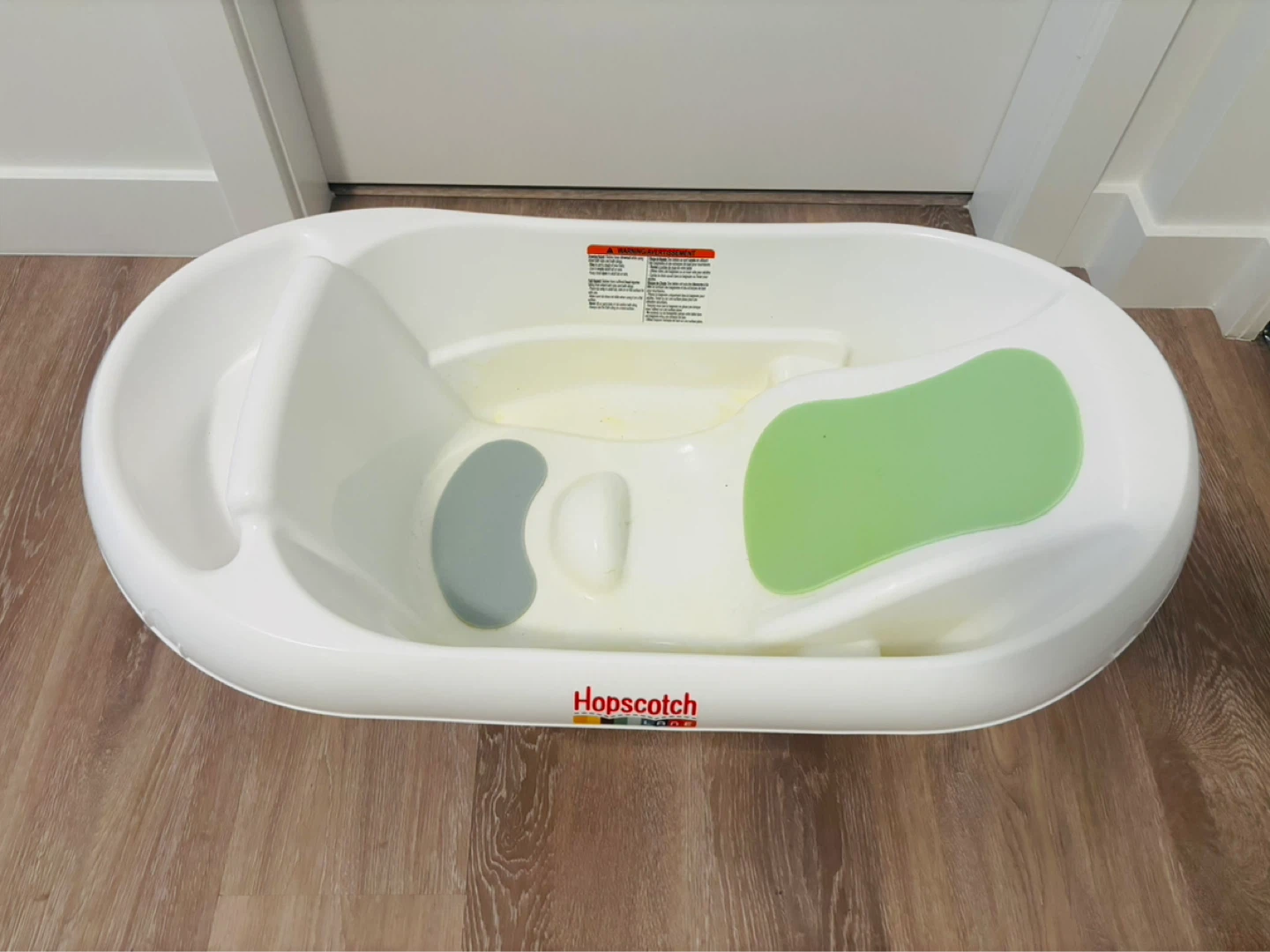 Hopscotch Baby Bath Tub