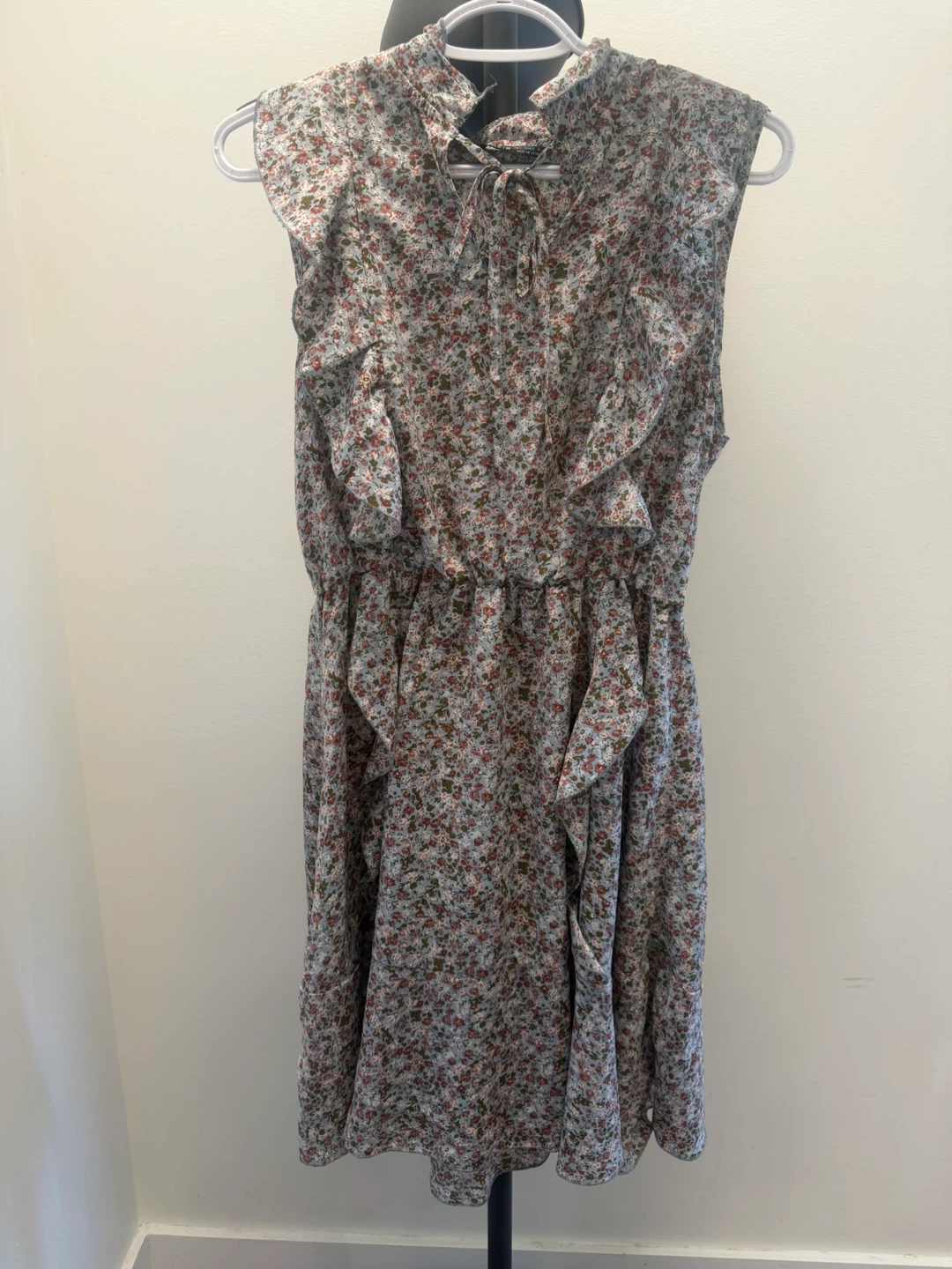 Floral Sleeveless Ruffle Dress