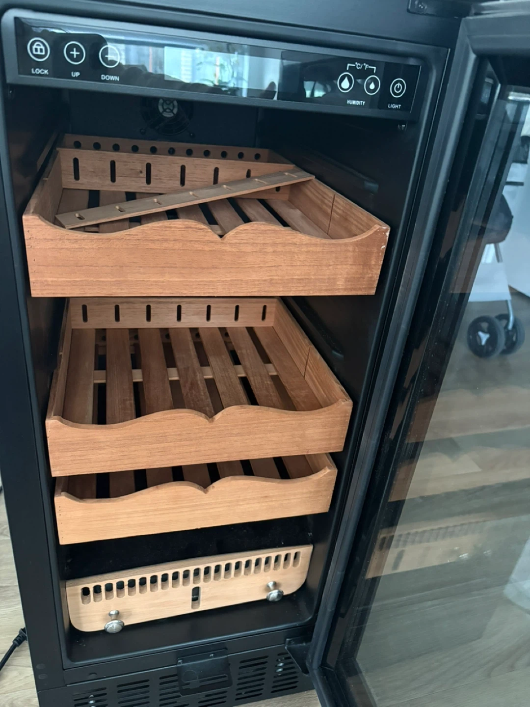Cigar humidor - photo 5