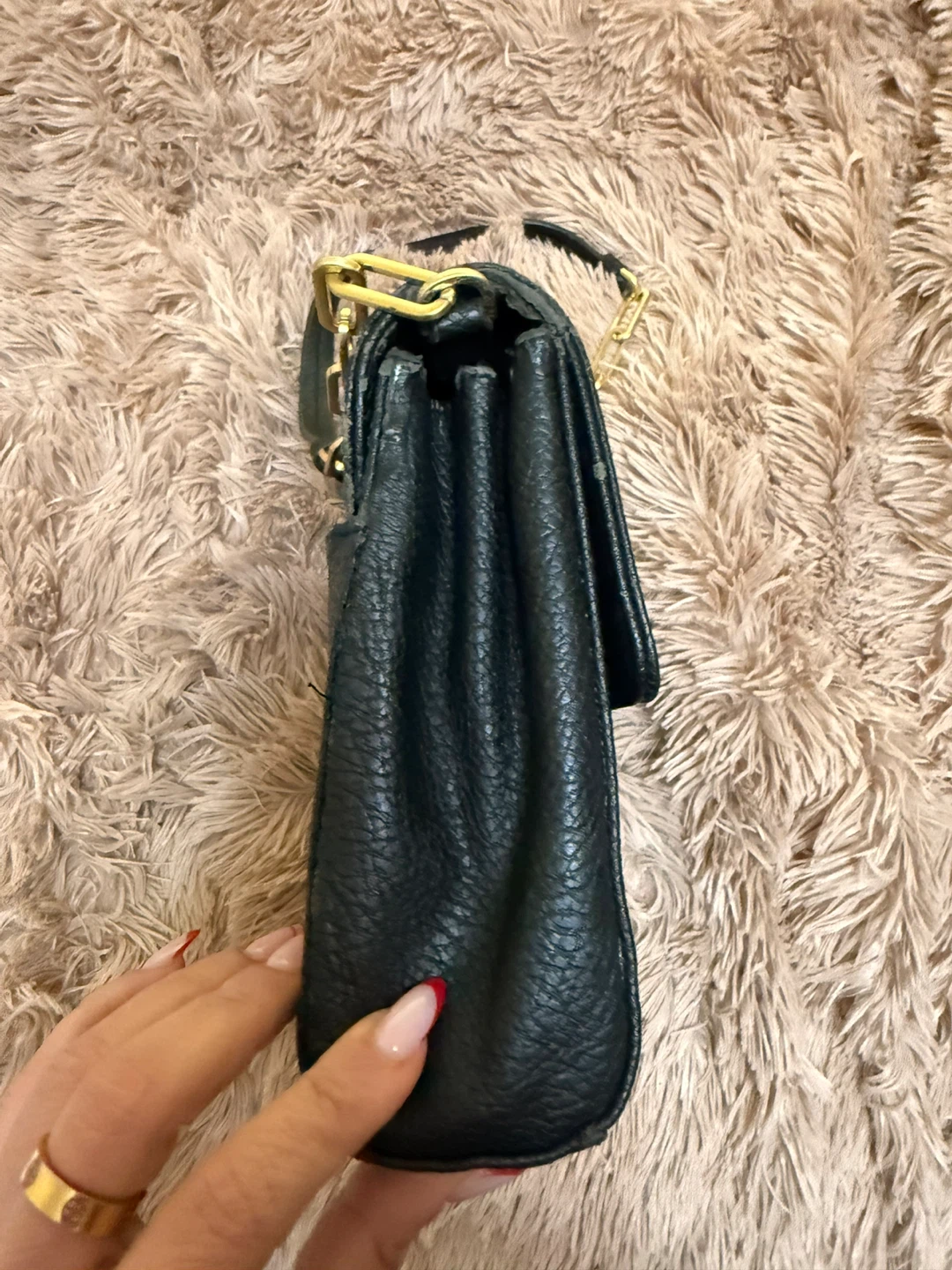 Calvin Klein Black Shoulder Bag - photo 2