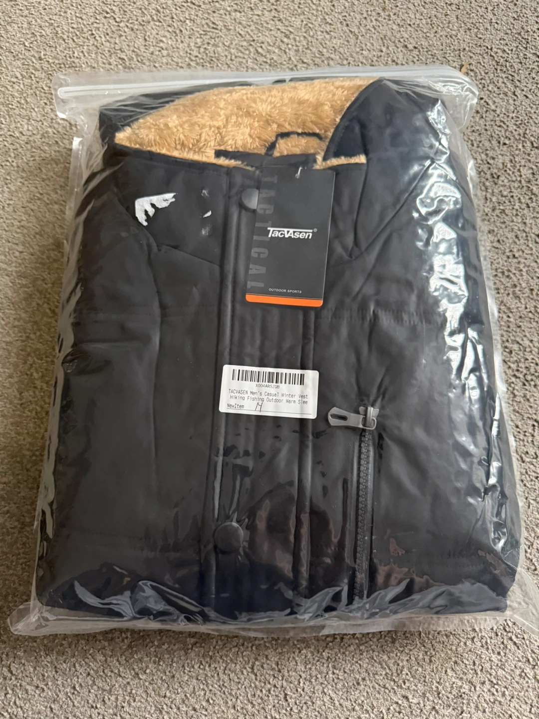 NEW Men's Medium Puffer Vest Jacket, Black - photo 2