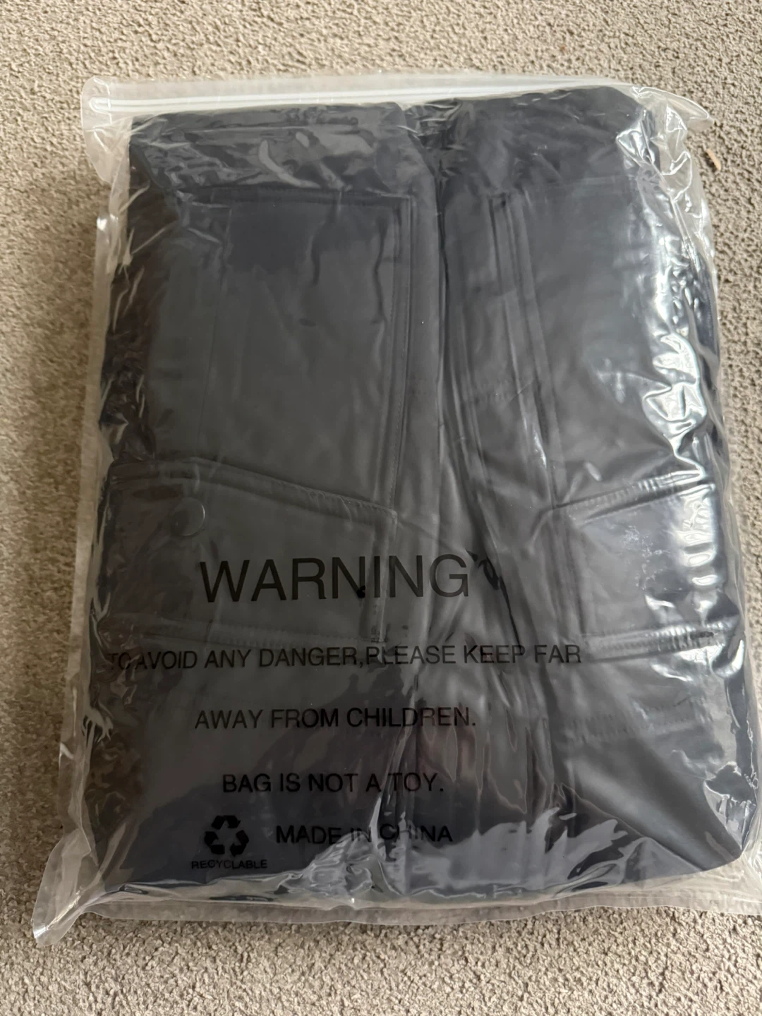 NEW Men's Medium Puffer Vest Jacket, Black - photo 5