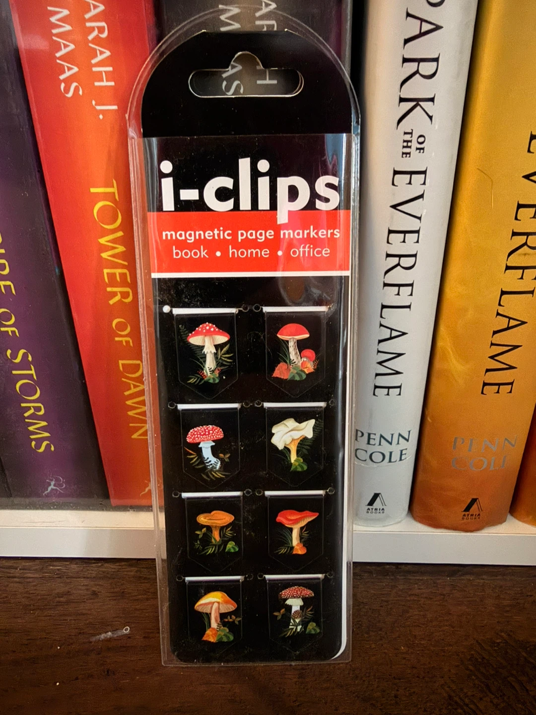 Brand New I-Clips Magnetic Page Markers - Mushroom (Set of 8)