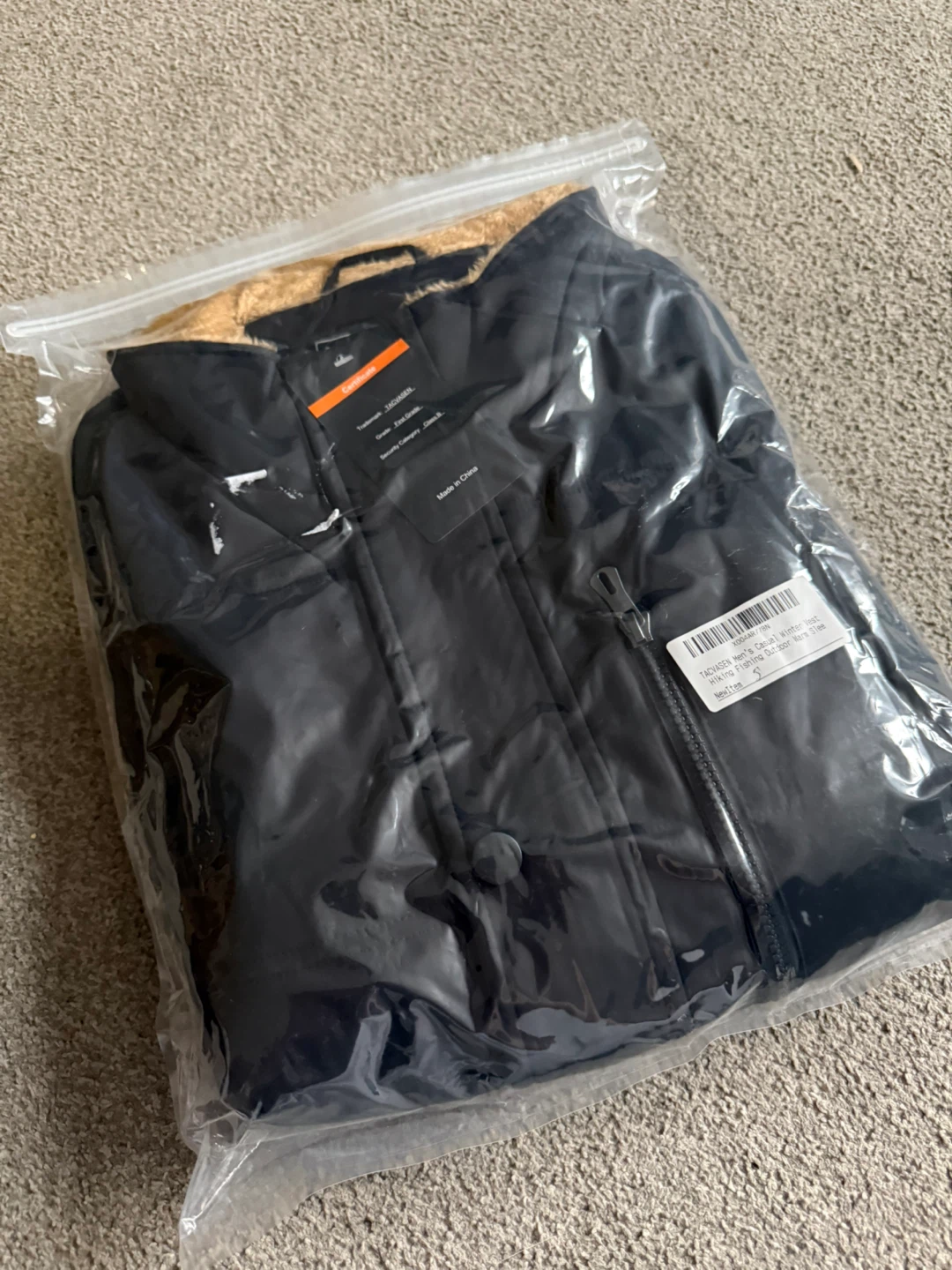 NEW Men's Small Puffer Vest Jacket, Black - photo 2