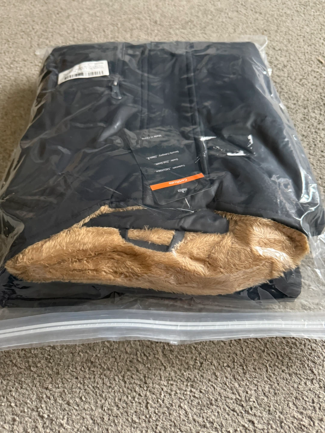 NEW Men's Small Puffer Vest Jacket, Black - photo 5