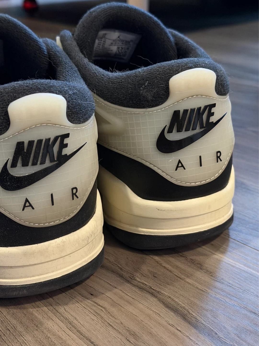 Nike Air sneakers (men’s) — size US 12 / EU 46 - photo 3