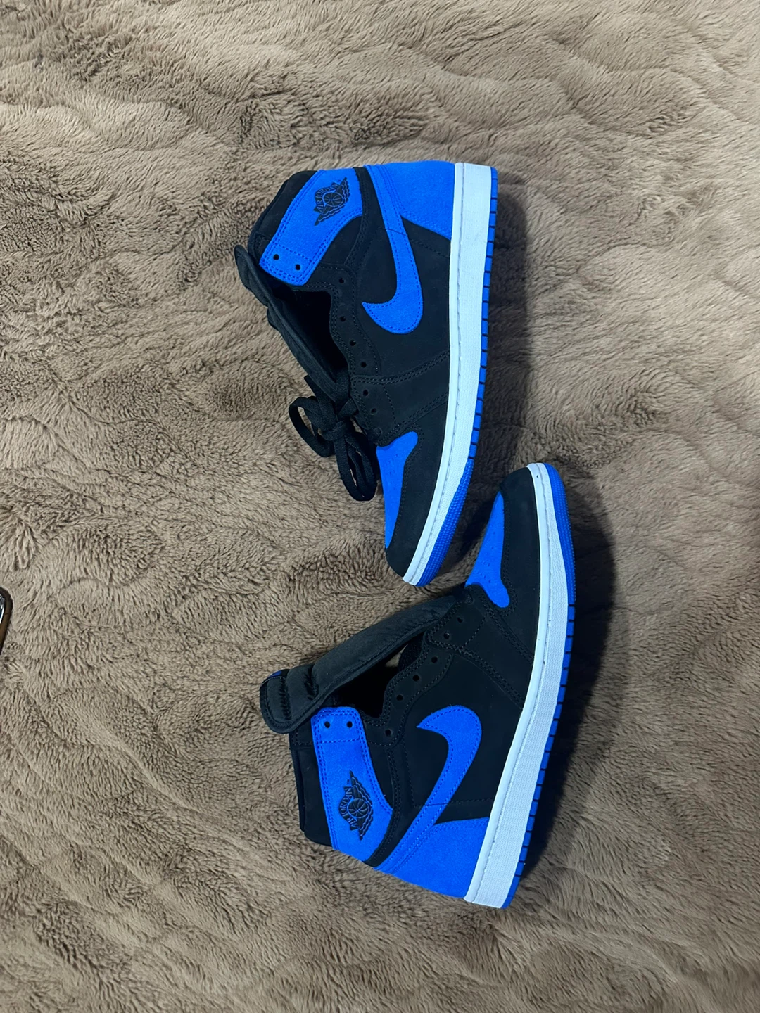 Air Jordan 1 High Royal Blue - photo 2