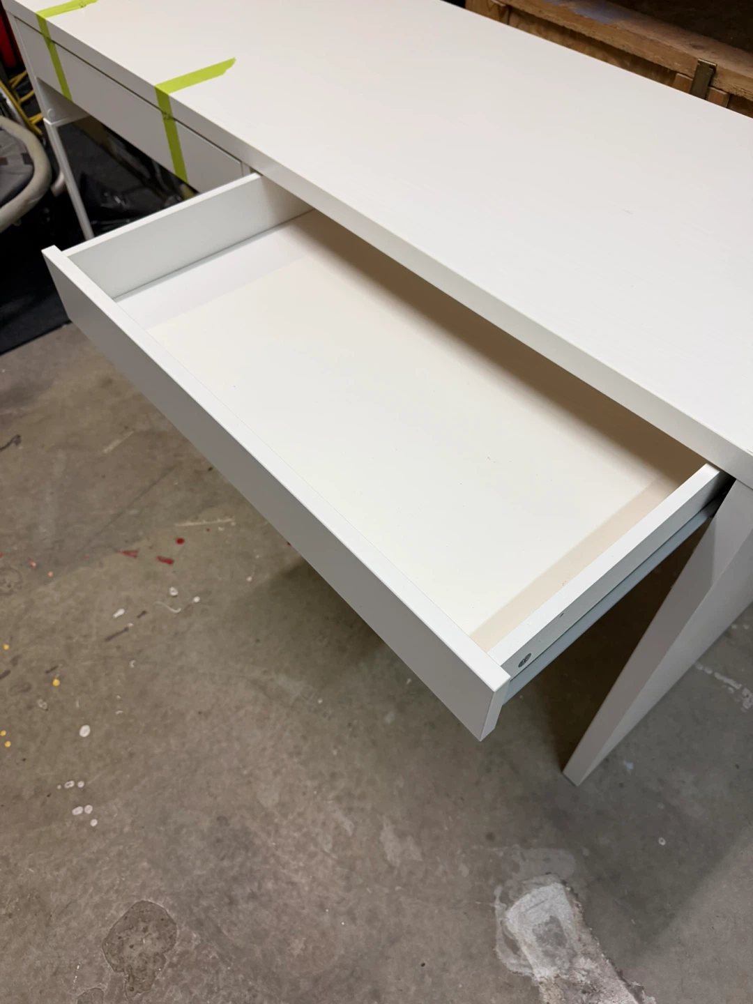 White Desk with Two Drawers - photo 3