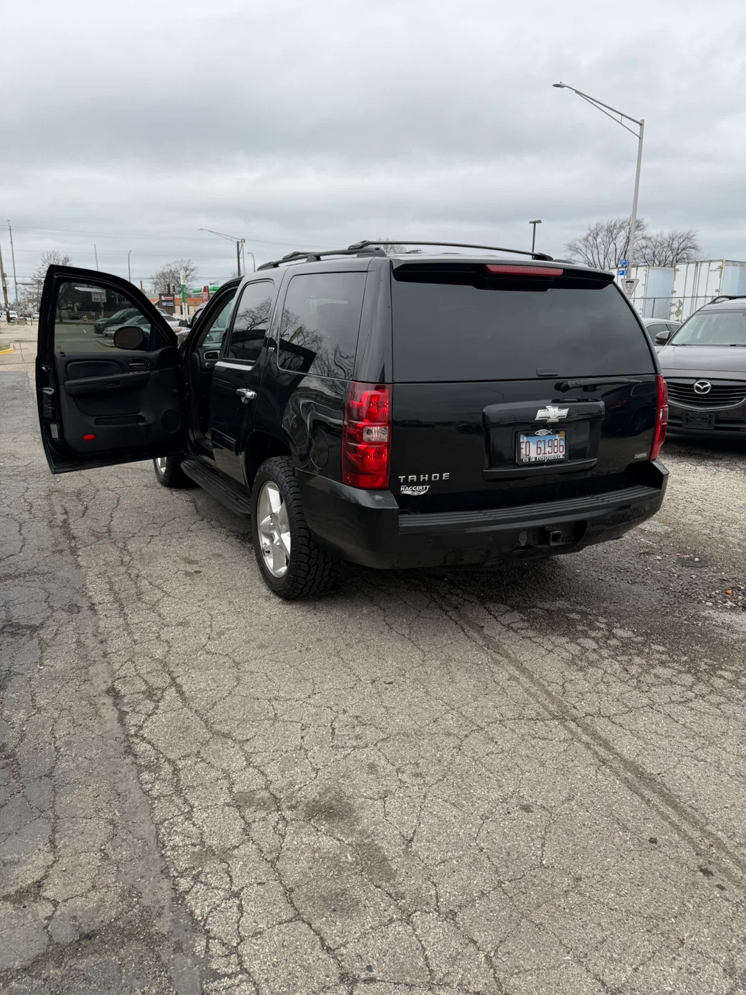 2007 Black Chevrolet Tahoe LTZ SUV - photo 2