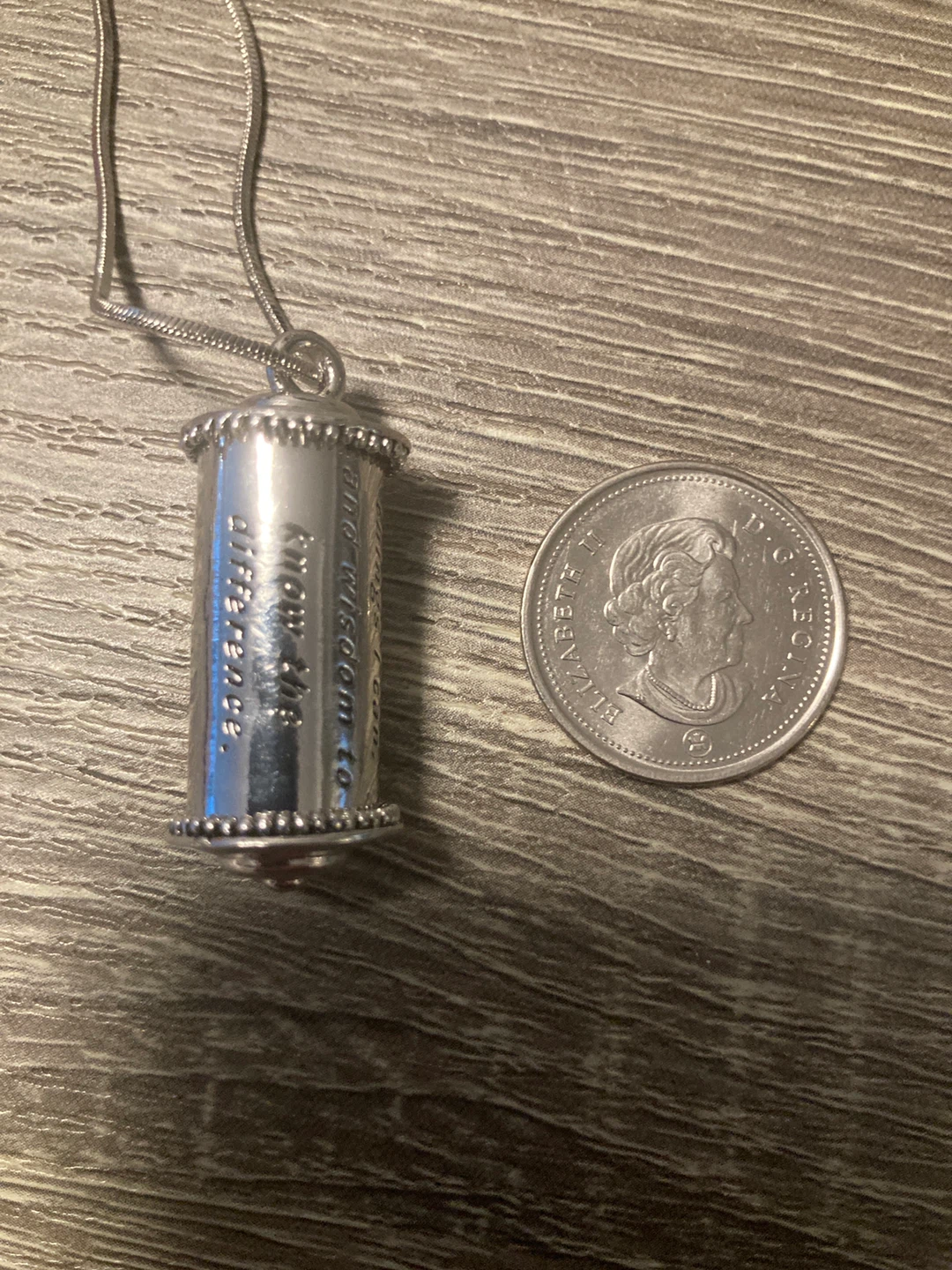 Serenity Prayer Pendant Necklace - photo 2