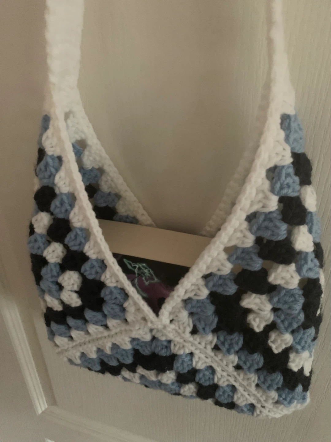 Granny Square Crochet Book Bag - photo 2