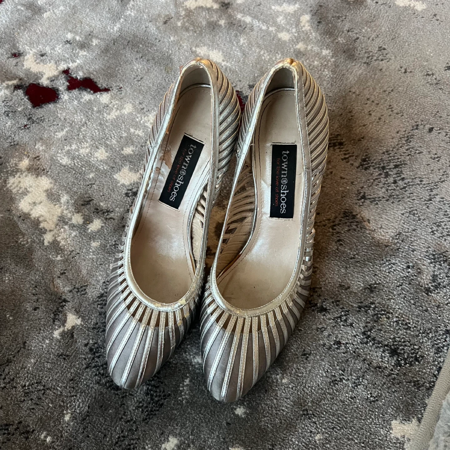 Town Shoes Silver Metallic Heels - photo 2