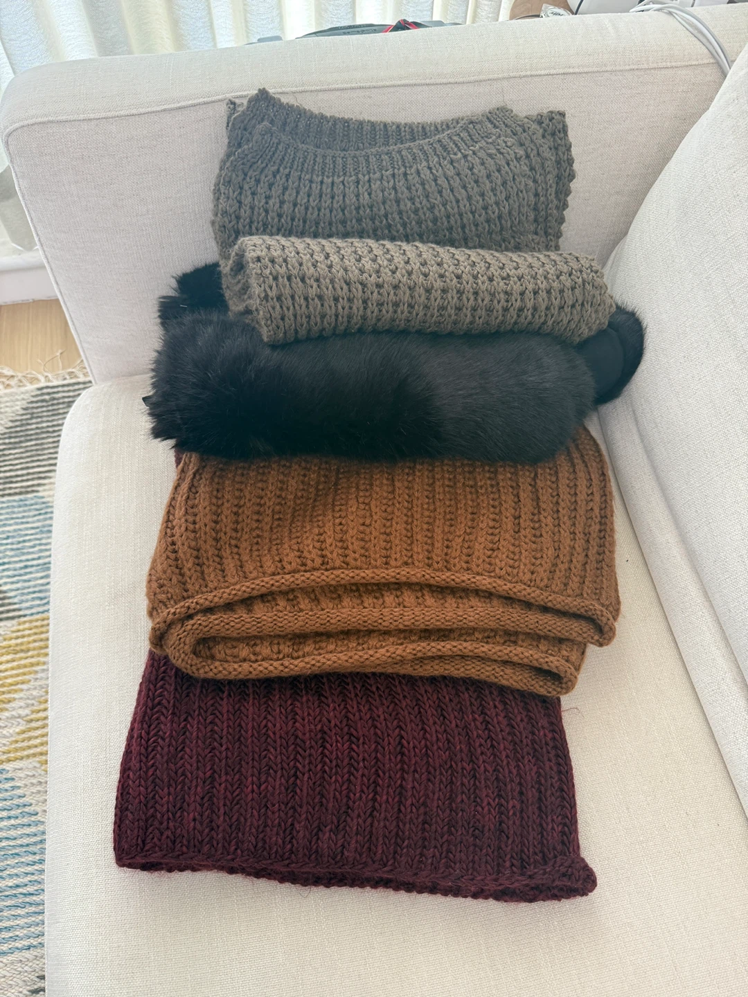 4 x winter scarves