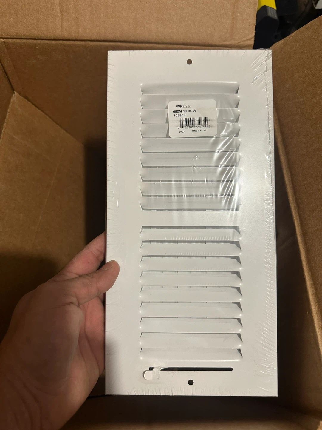 Hart & Cooley 4x10 Wall Vent - photo 2