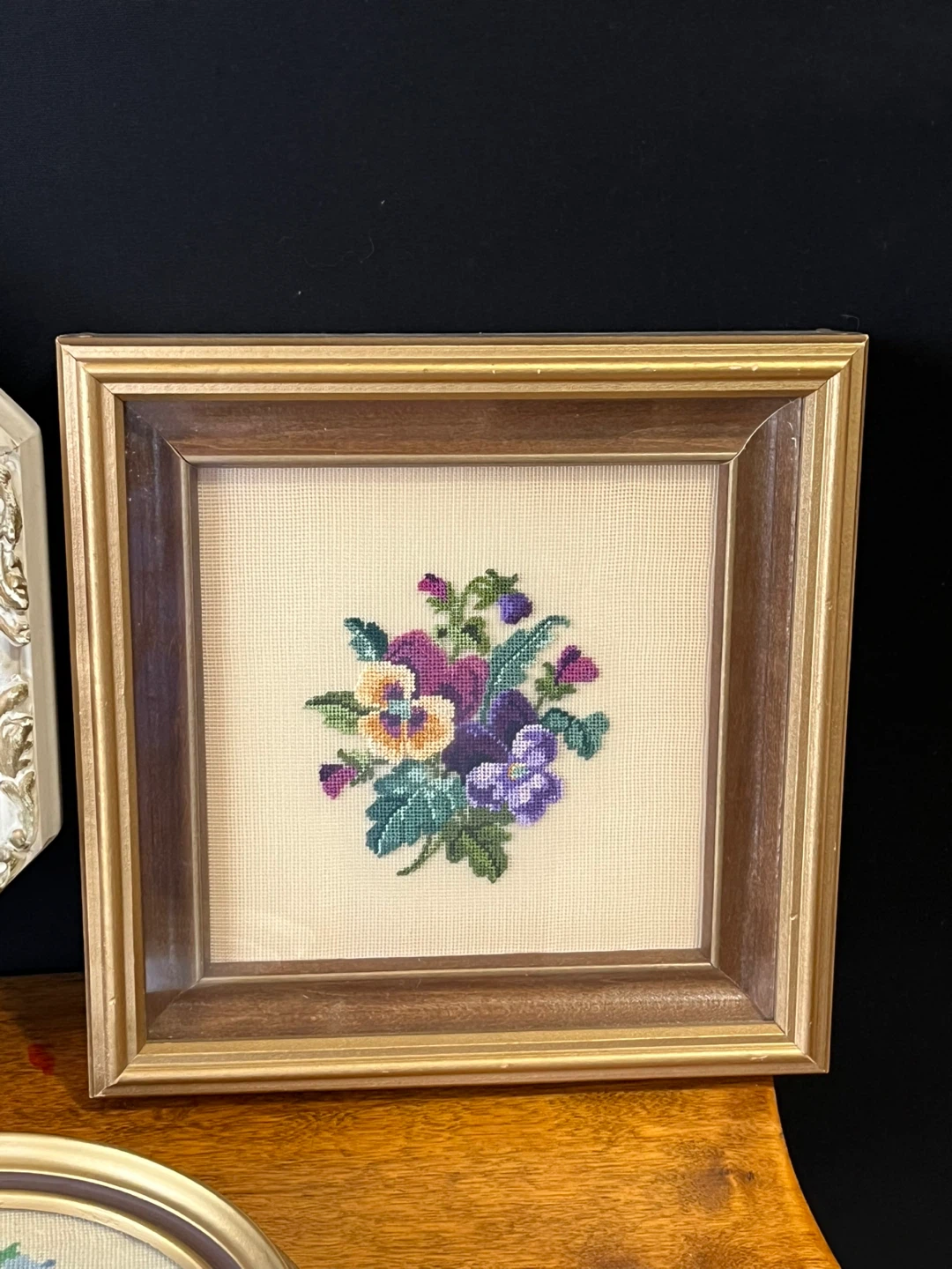 Framed Needlepoint Floral Art - photo 4