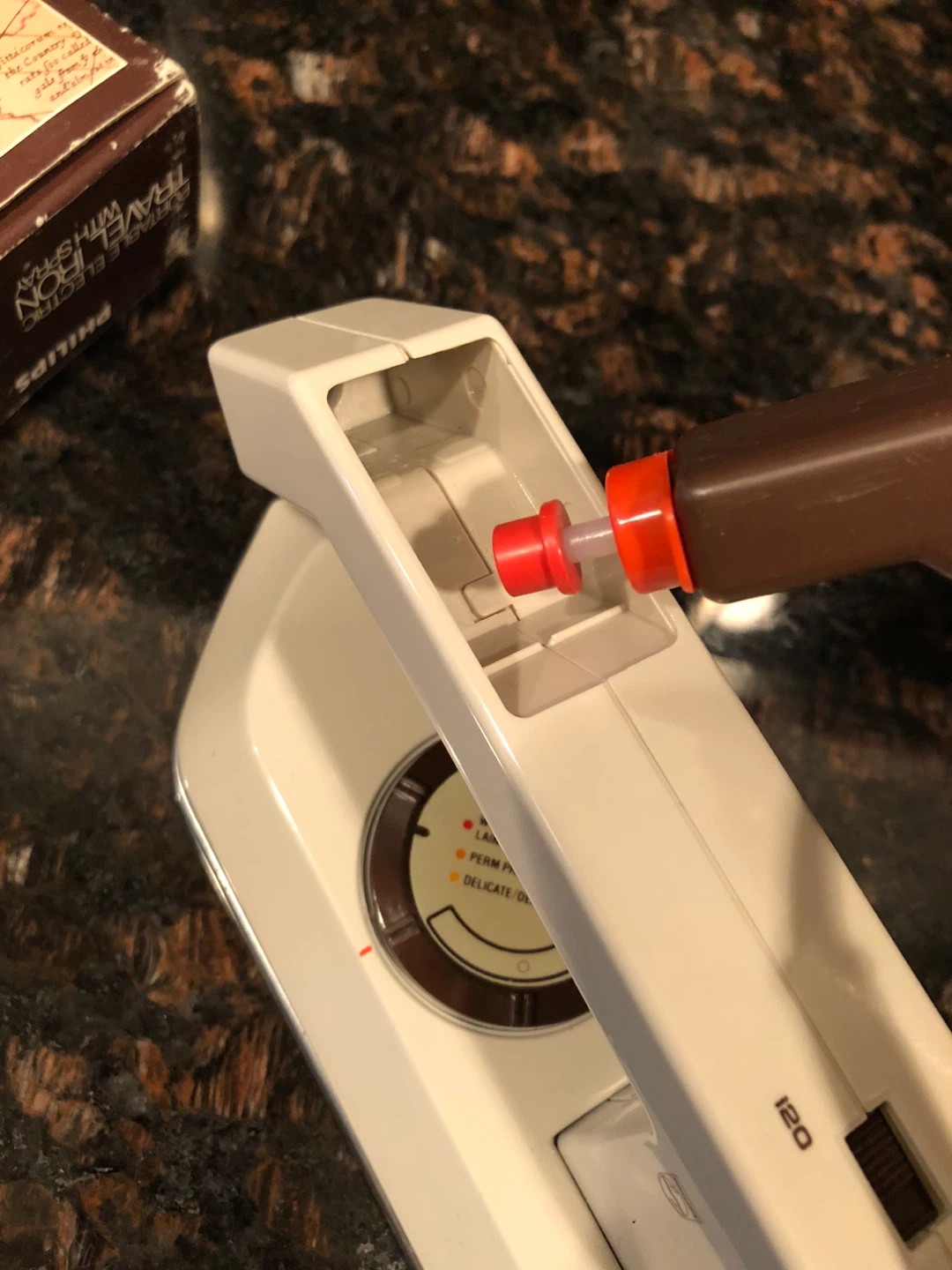 PHILIPS Vintage Portable Electric Travel Iron - photo 5
