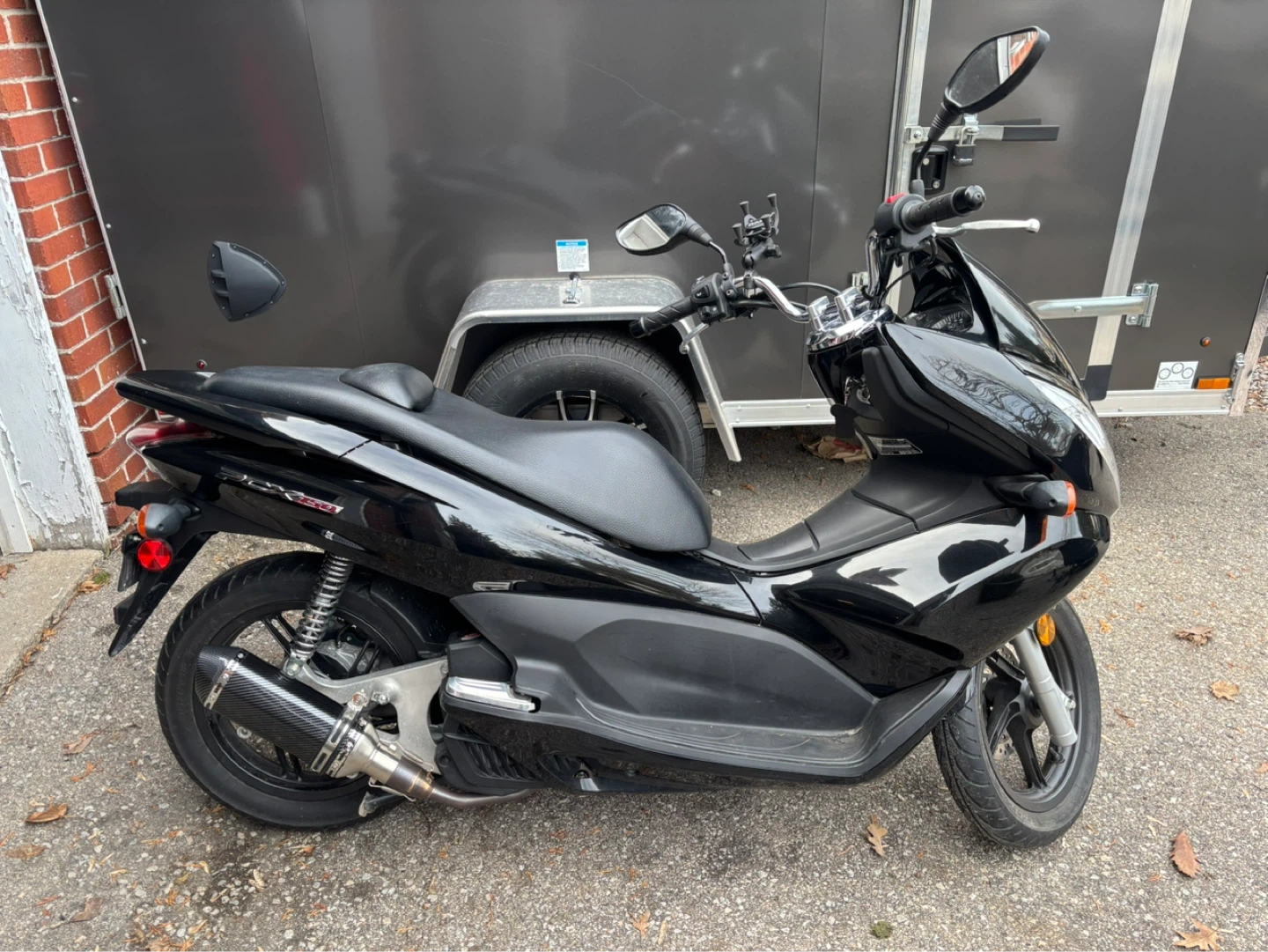 Honda PCX 150 Scooter - photo 3