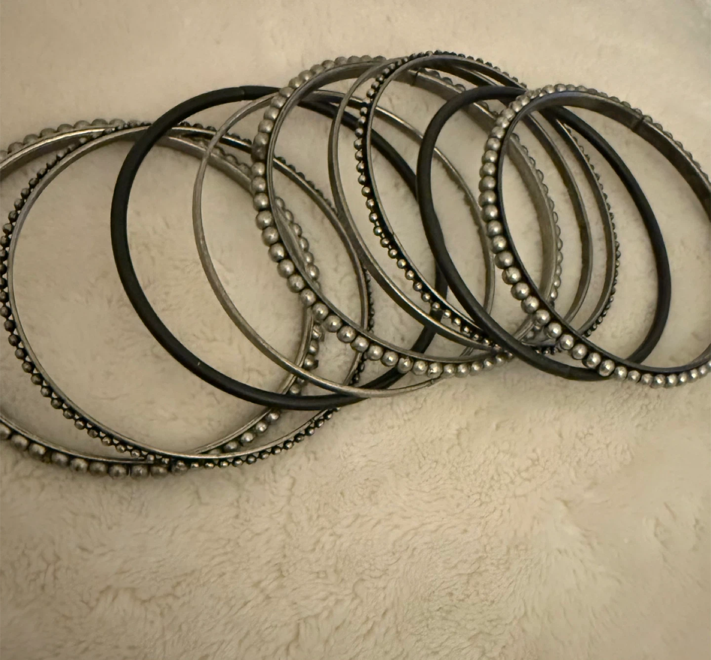 Set of 9 Bangle bracelets