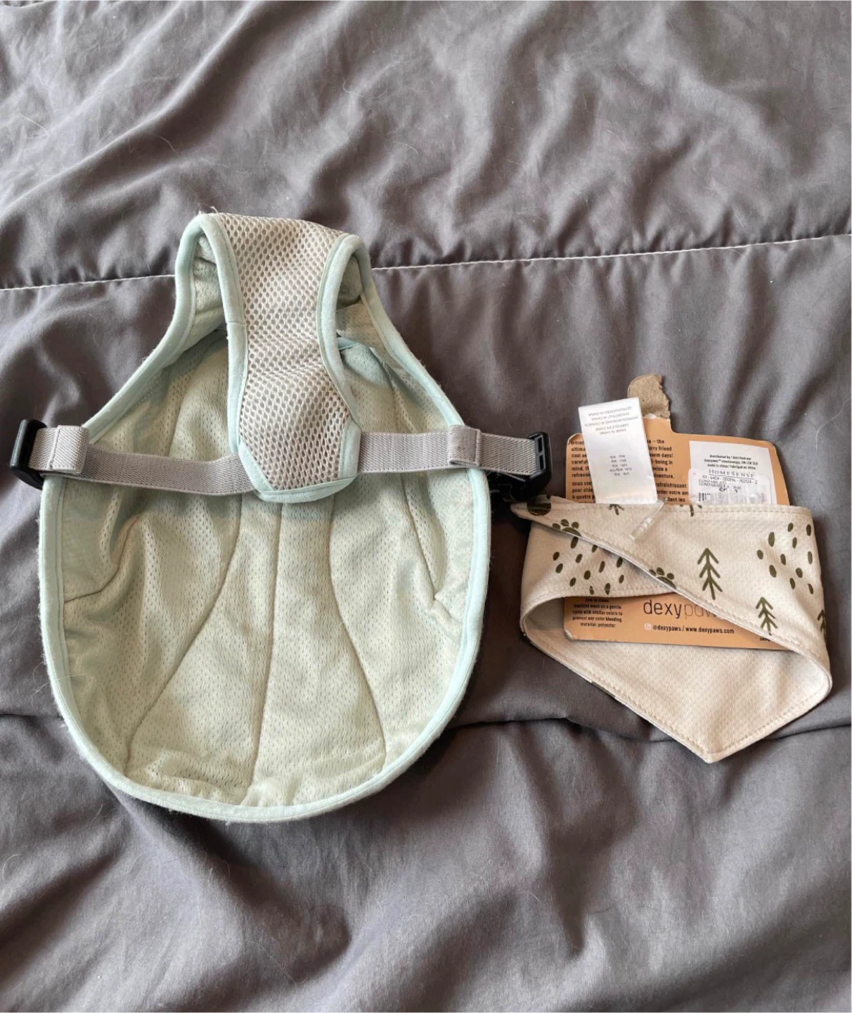 10” Brand New Dog Cooling Vest & Bandana - photo 2