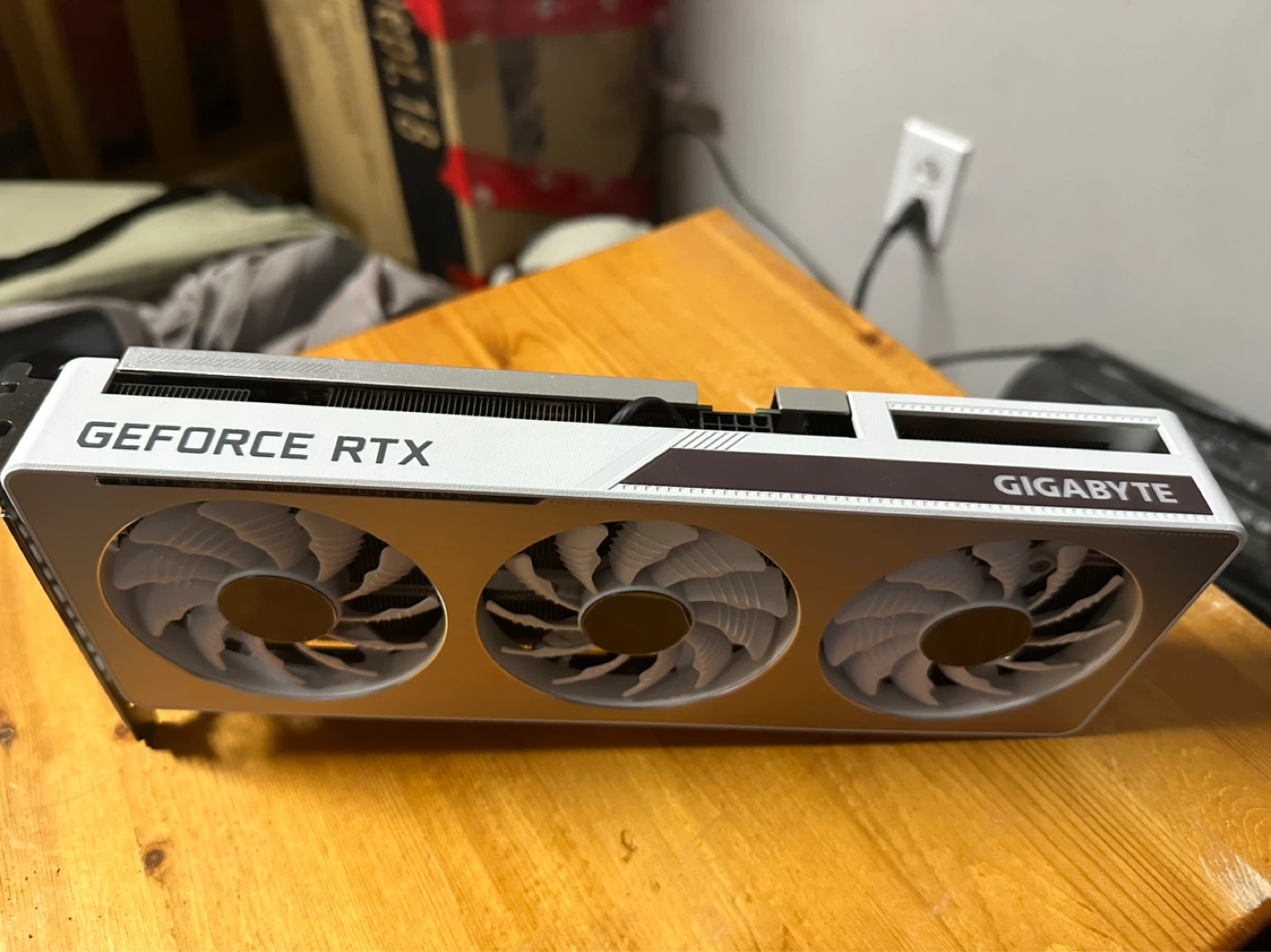Nvidia RTX3060 12G white - photo 2