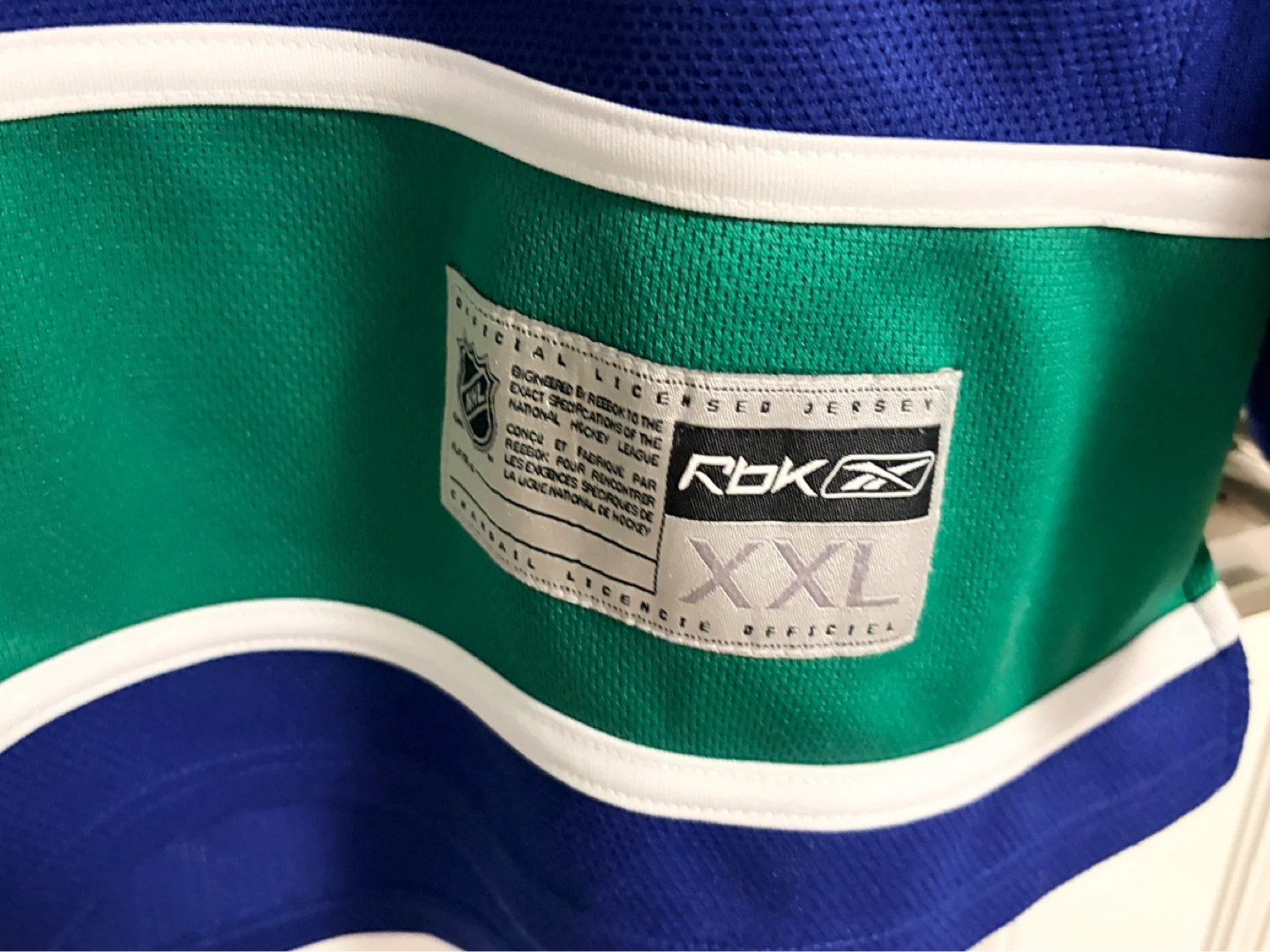 Authentic Vancouver Canucks Blue Orca Home Jersey Size XXL 2XL - photo 5