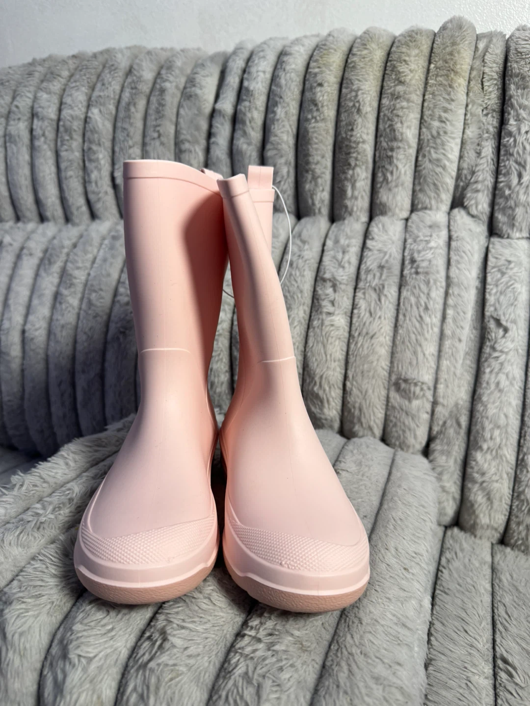 Cat & Jack Pink Rubber Rain Boots - Size 13 - photo 5