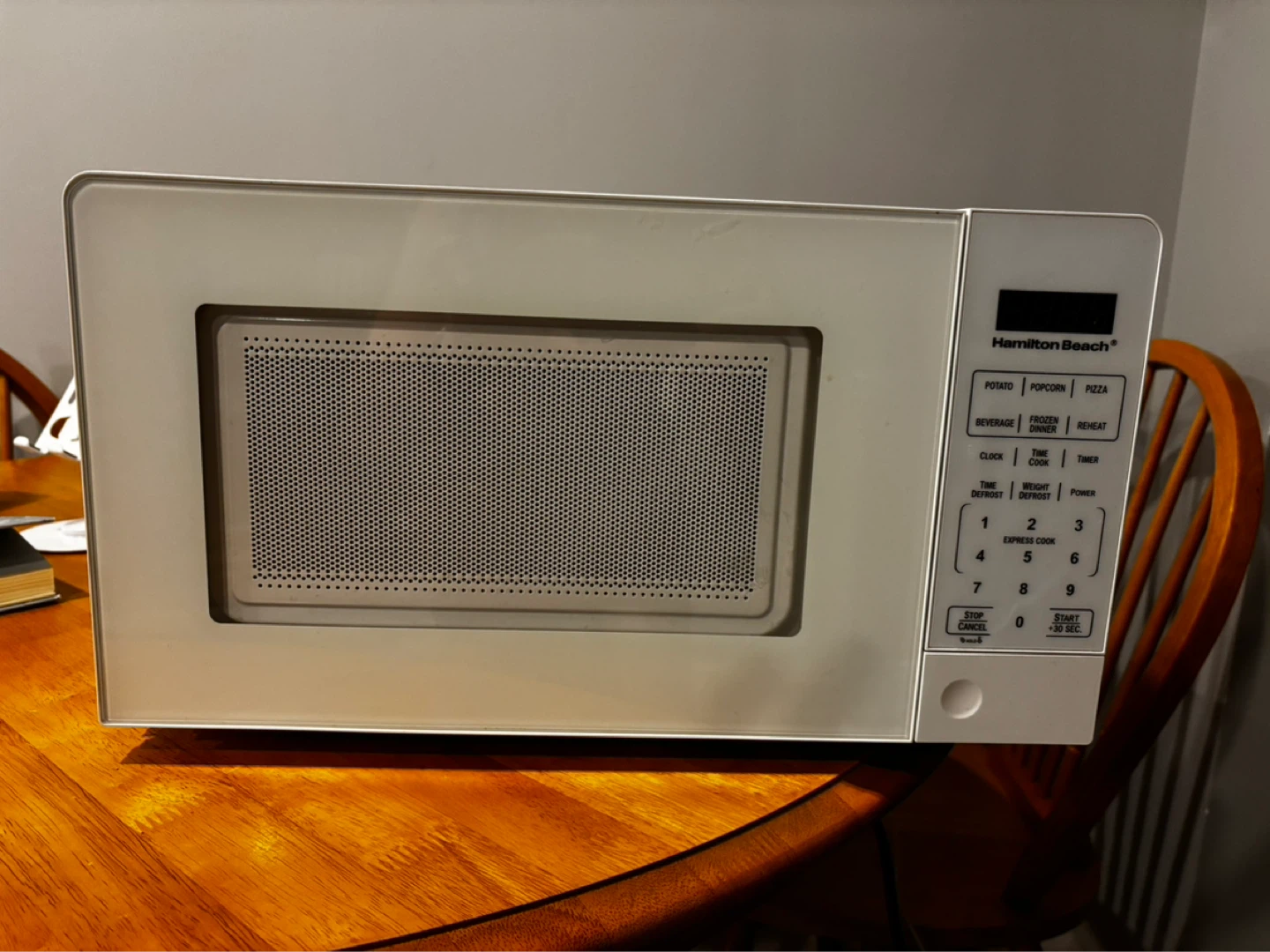 Hamilton Beach Microwave Oven