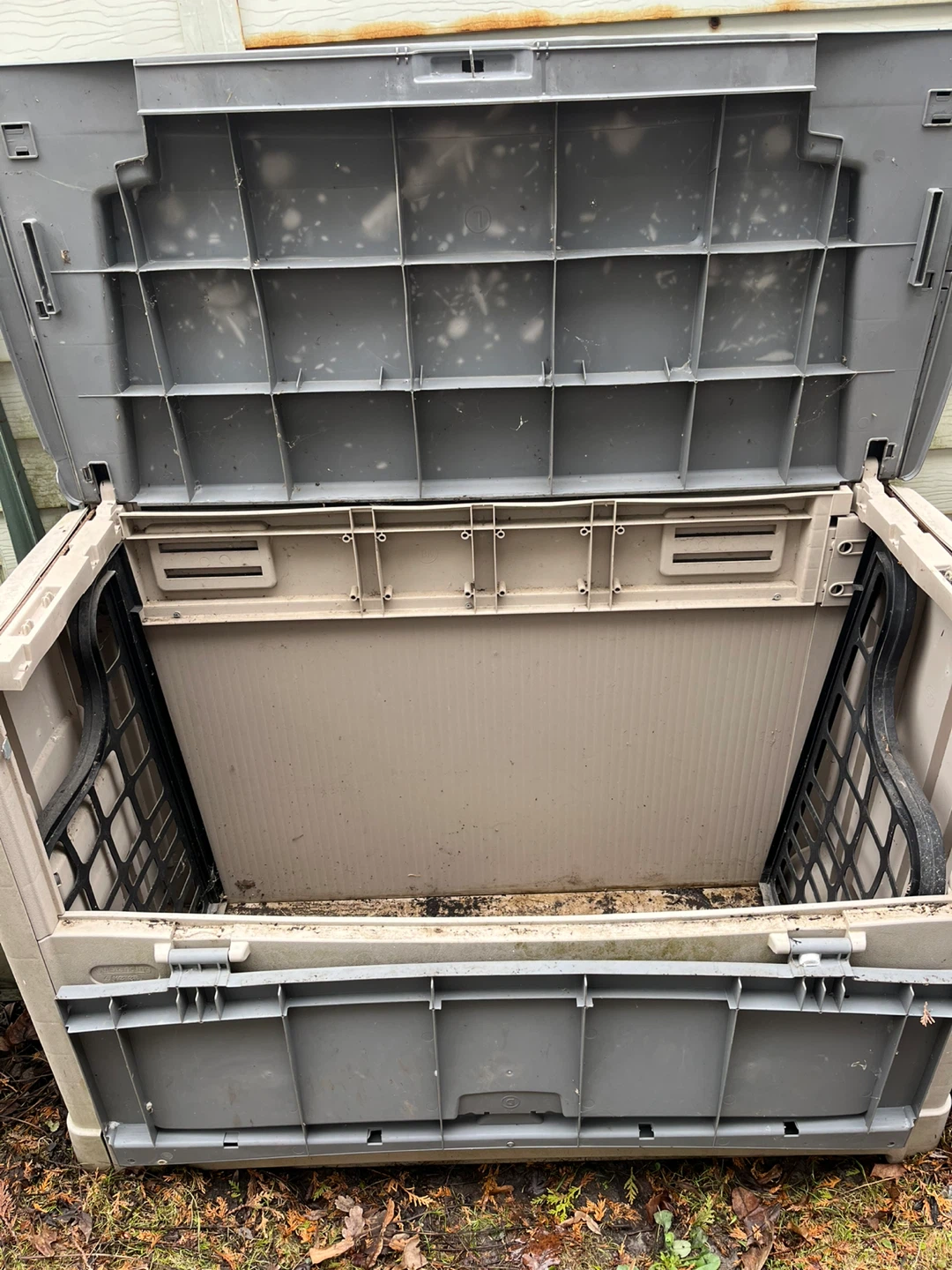 *Shed container $30* - photo 3