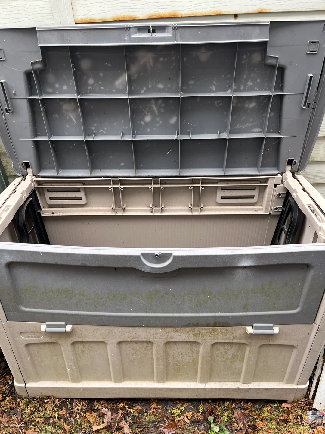 *Shed container $30* - photo 2