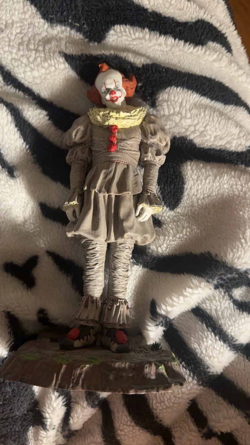 Pennywise the Clown Figure