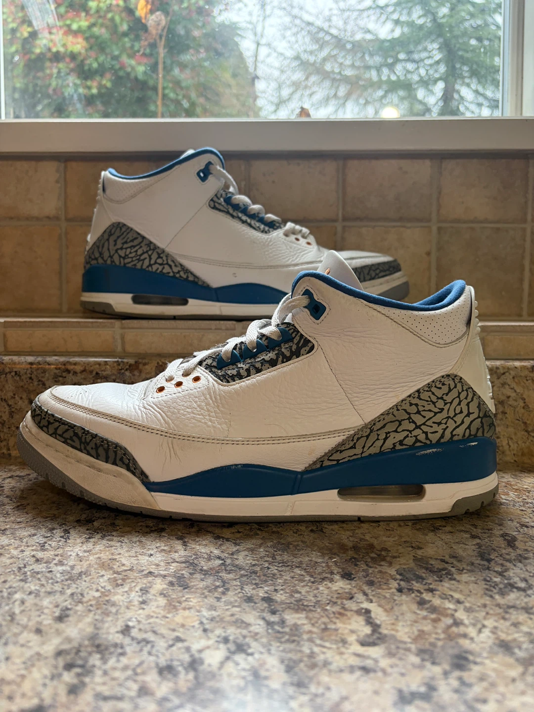 Air Jordan 3 Retro White Blue