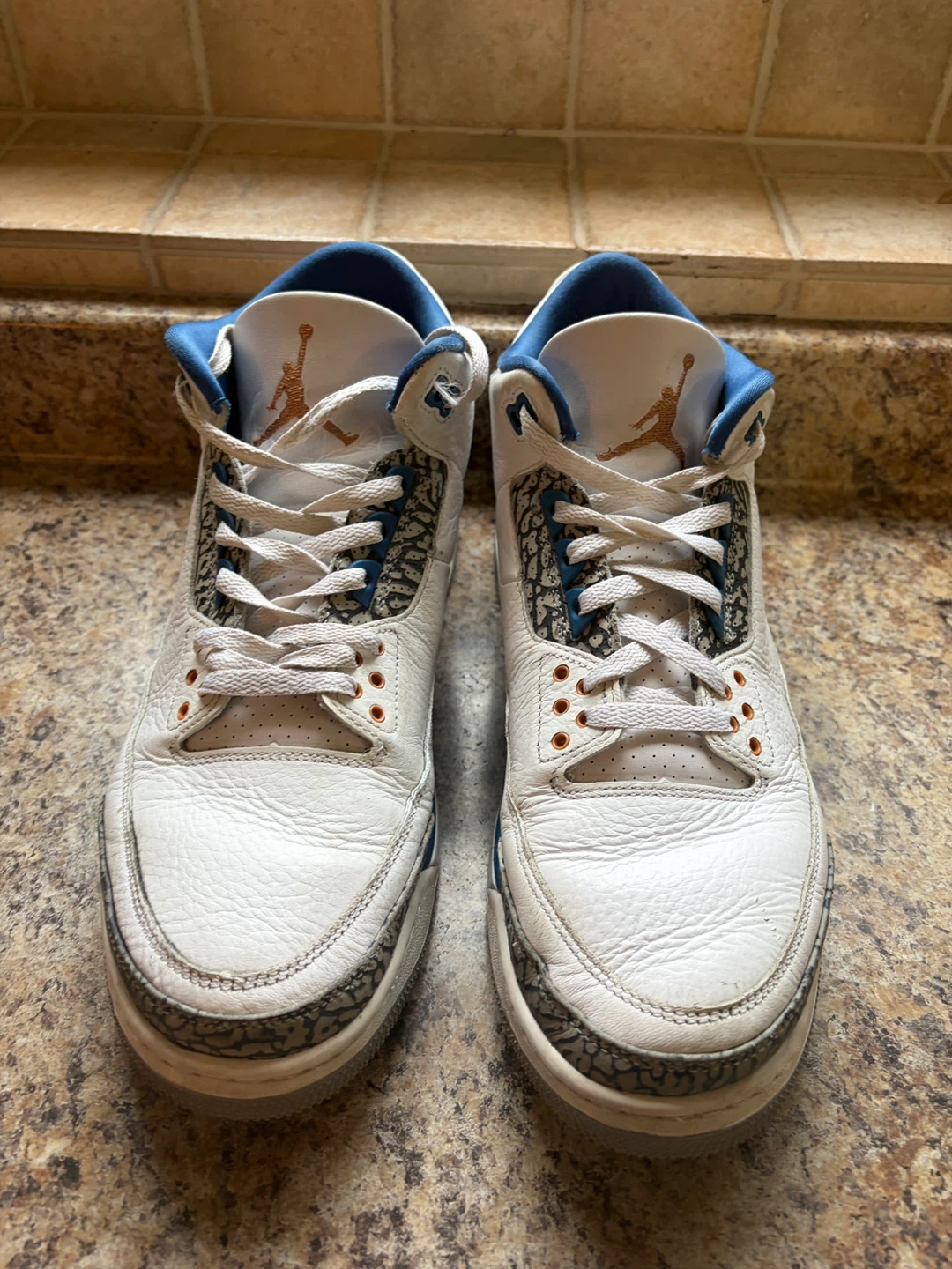 Air Jordan 3 Retro White Blue - photo 4