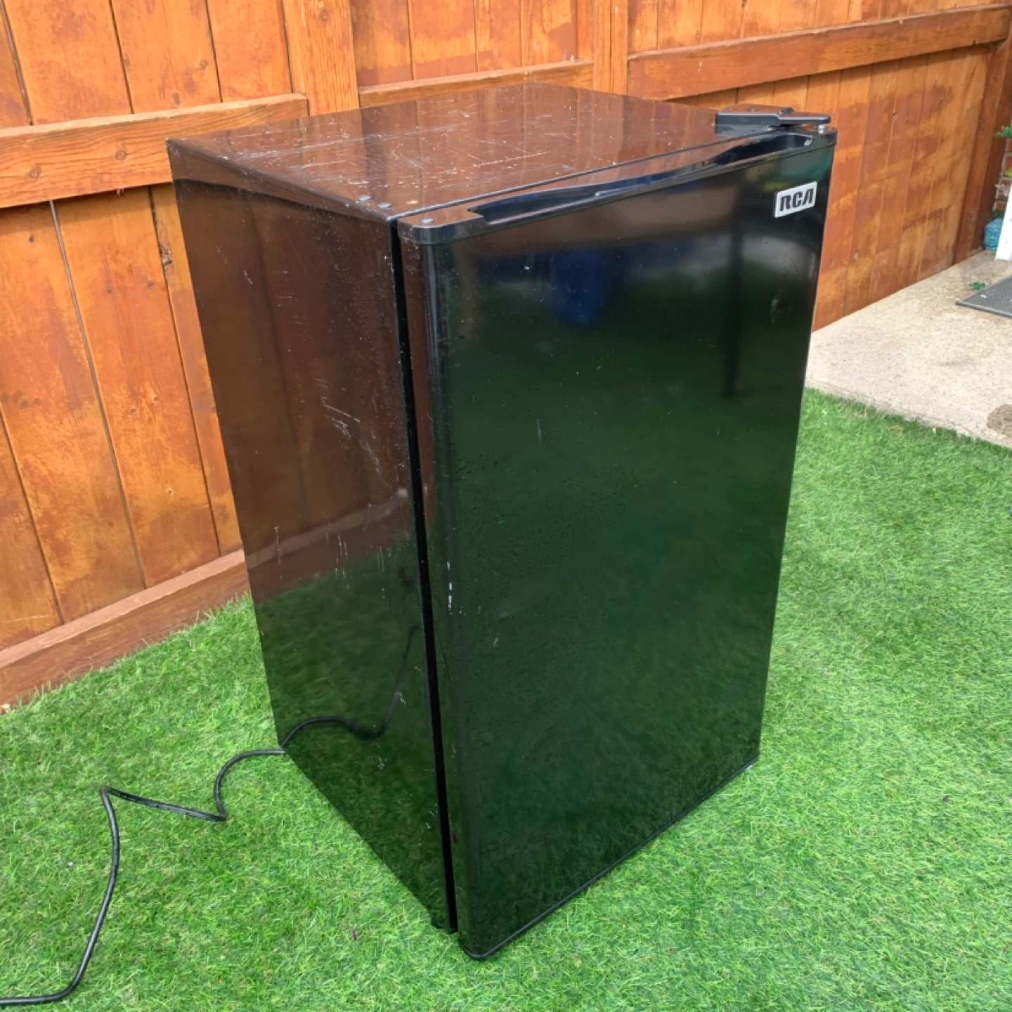 Mini Fridge Compact Refrigerator RCA Black Kitchen Appliances - photo 3