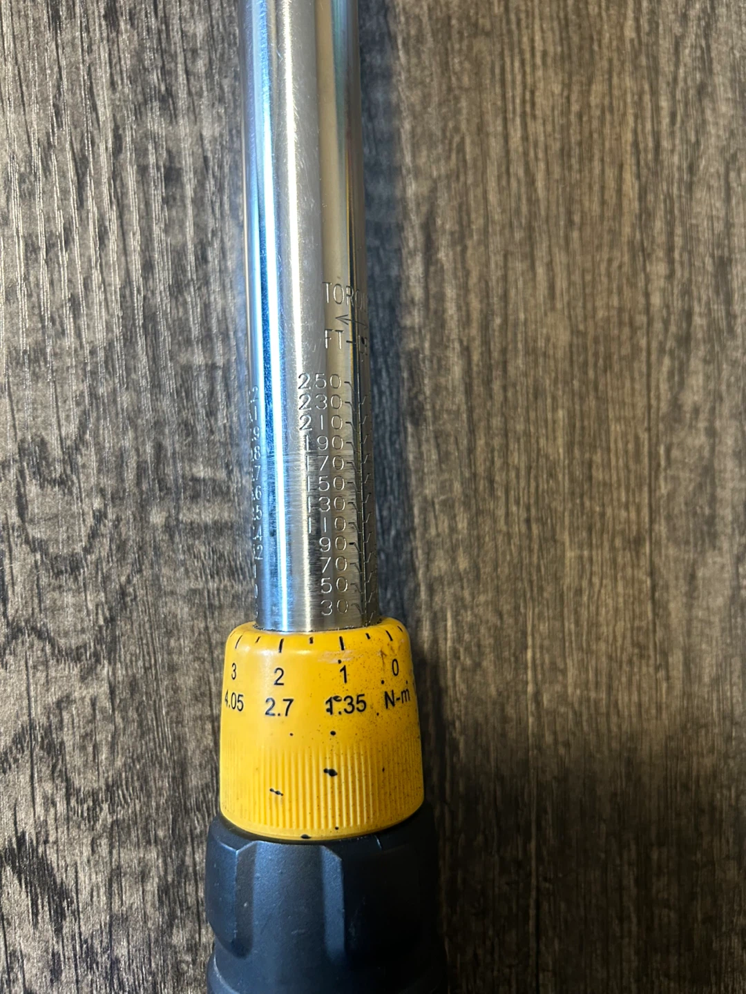 1/2” drive DeWalt torque wrench - photo 3