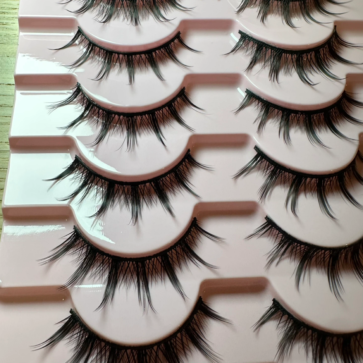 Eye lashes 10 pairs set - photo 2