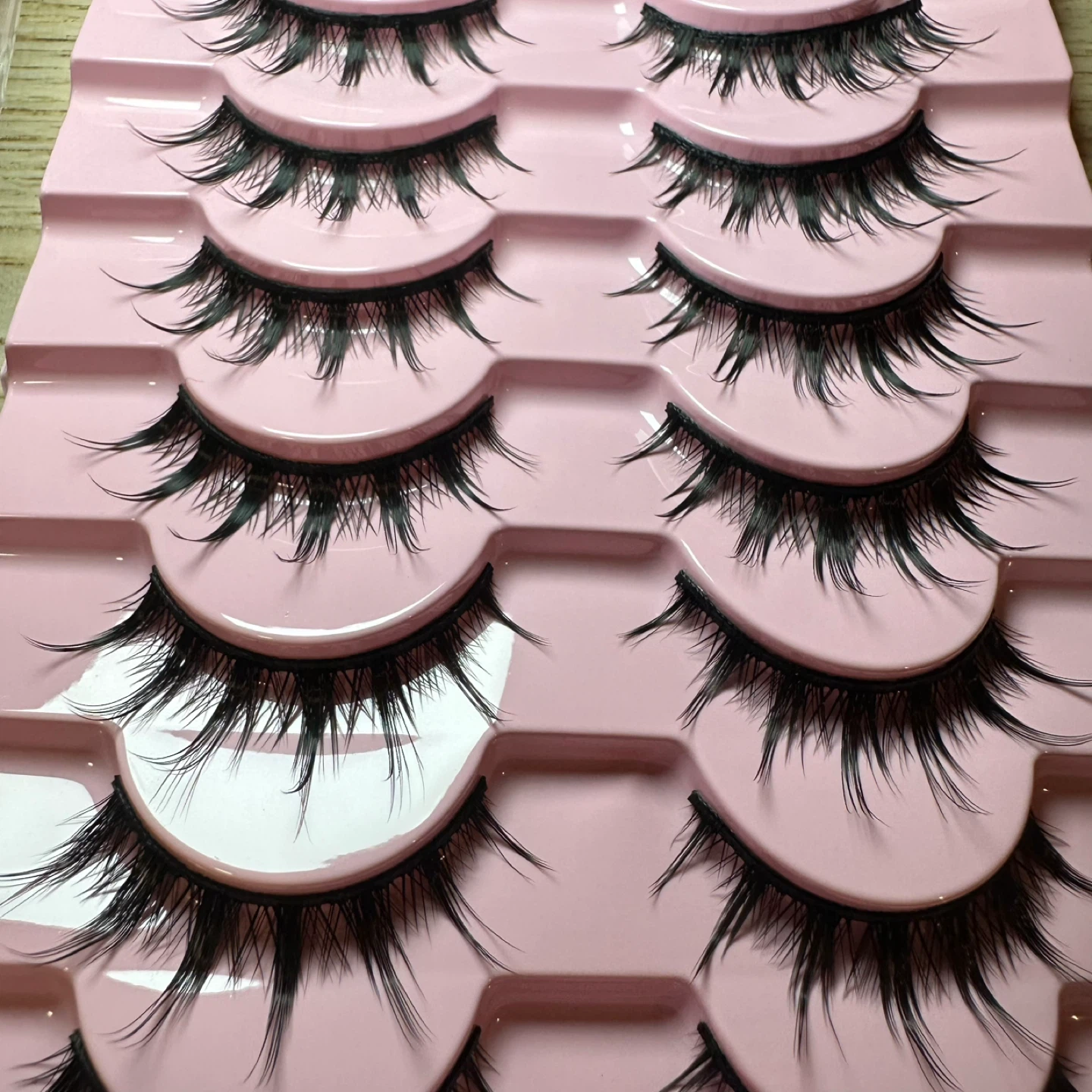Eye lashes 10 pairs set - photo 3