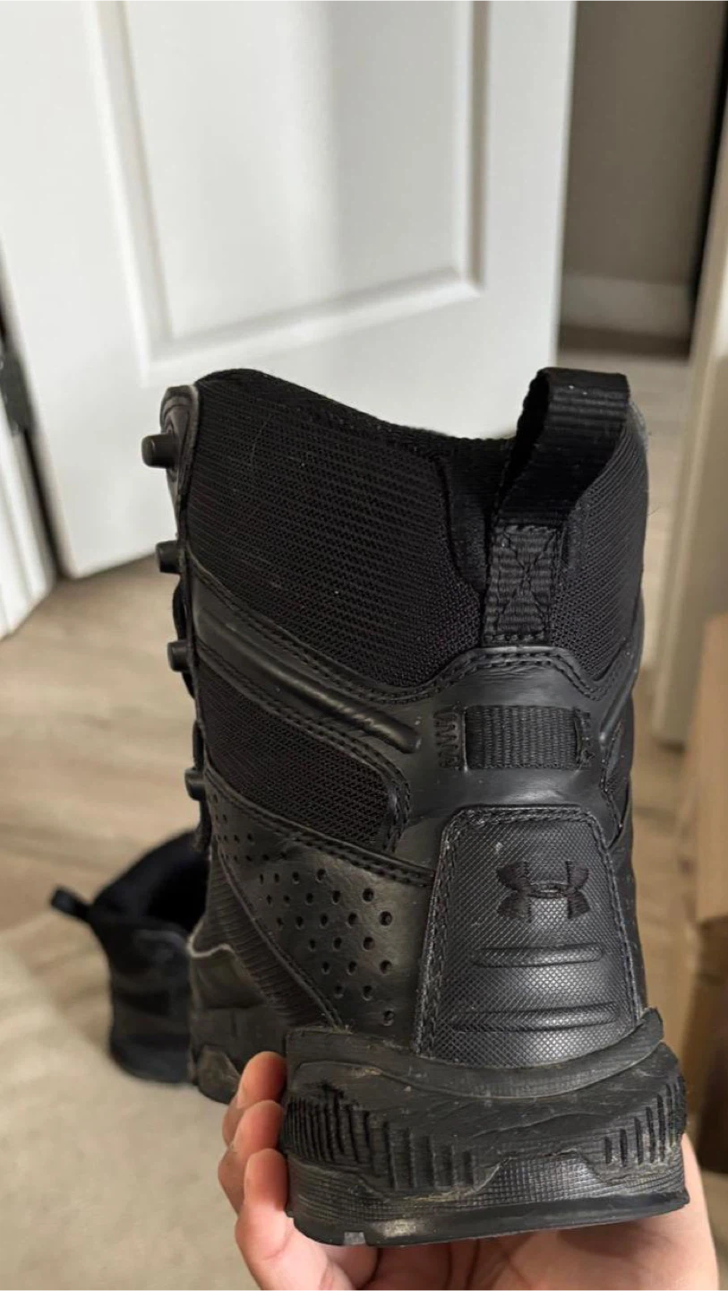 Under Armour Black Hiking Boots Size 8 - photo 2