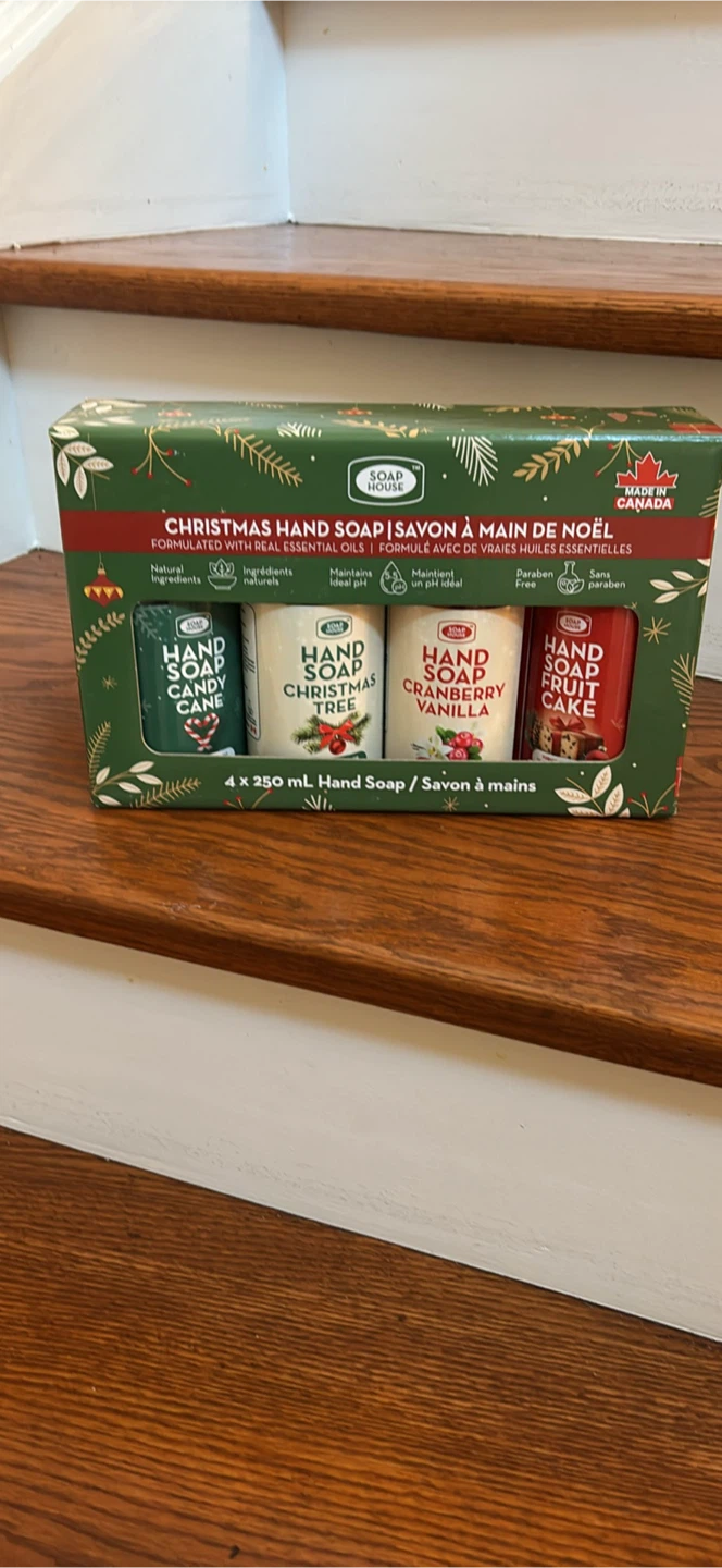Soap House Christmas Hand Soap Set